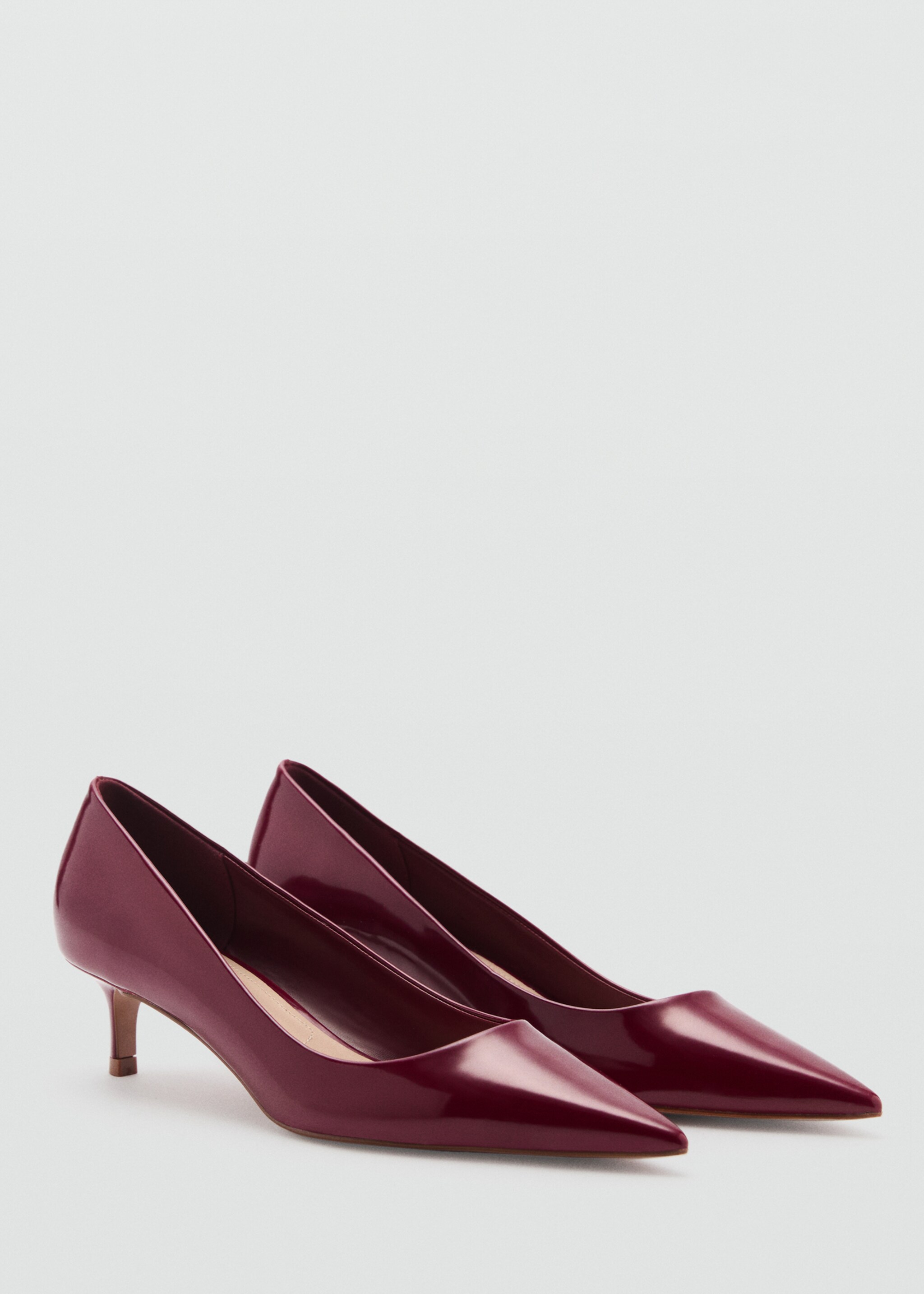 Kitten-heel pointed-toe shoes with patent leather effect - Medium plane, Burgundy. Ref: 87094800-00.