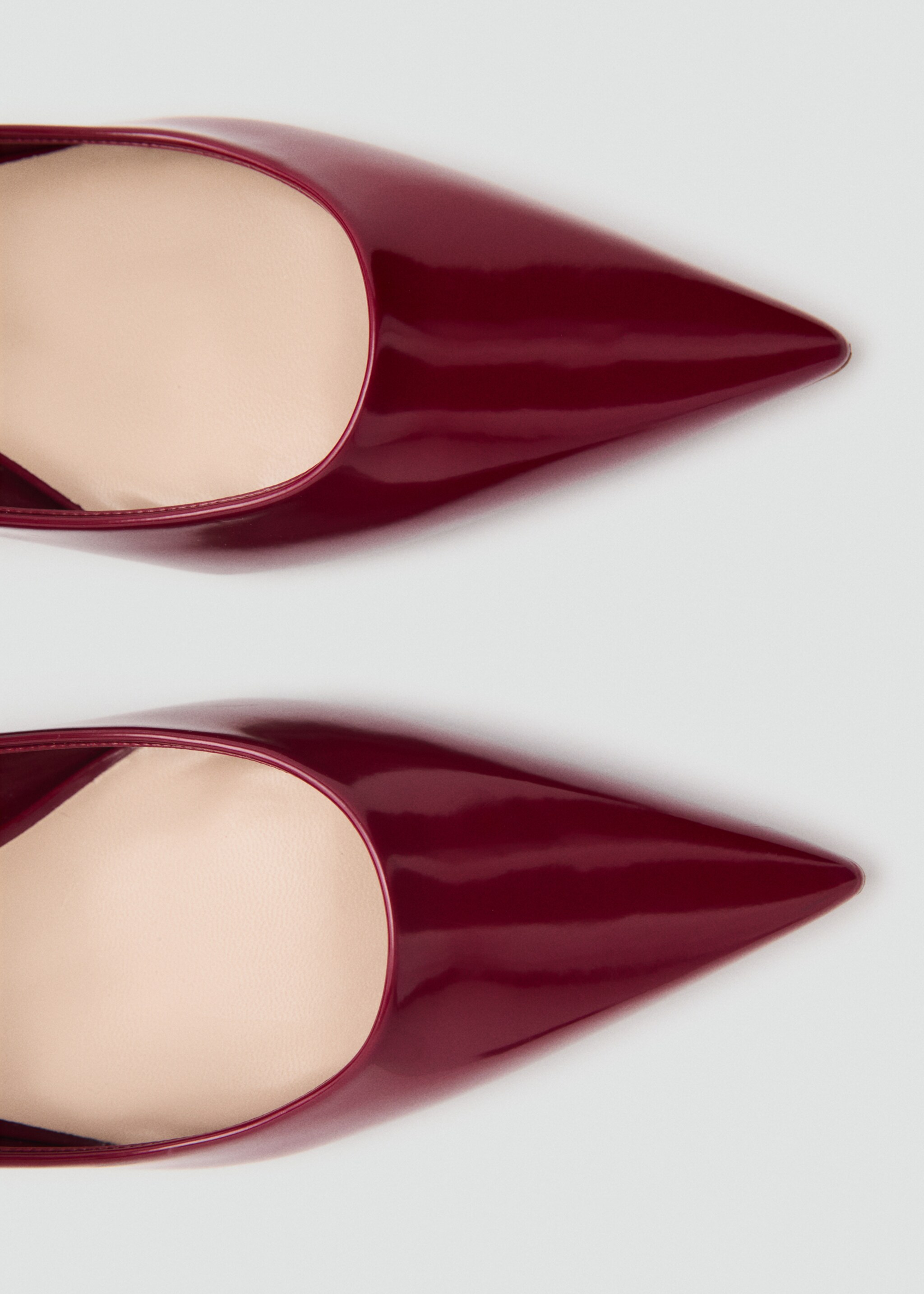 Kitten-heel pointed-toe shoes with patent leather effect - Details of the article 1, Burgundy. Ref: 87094800-00.
