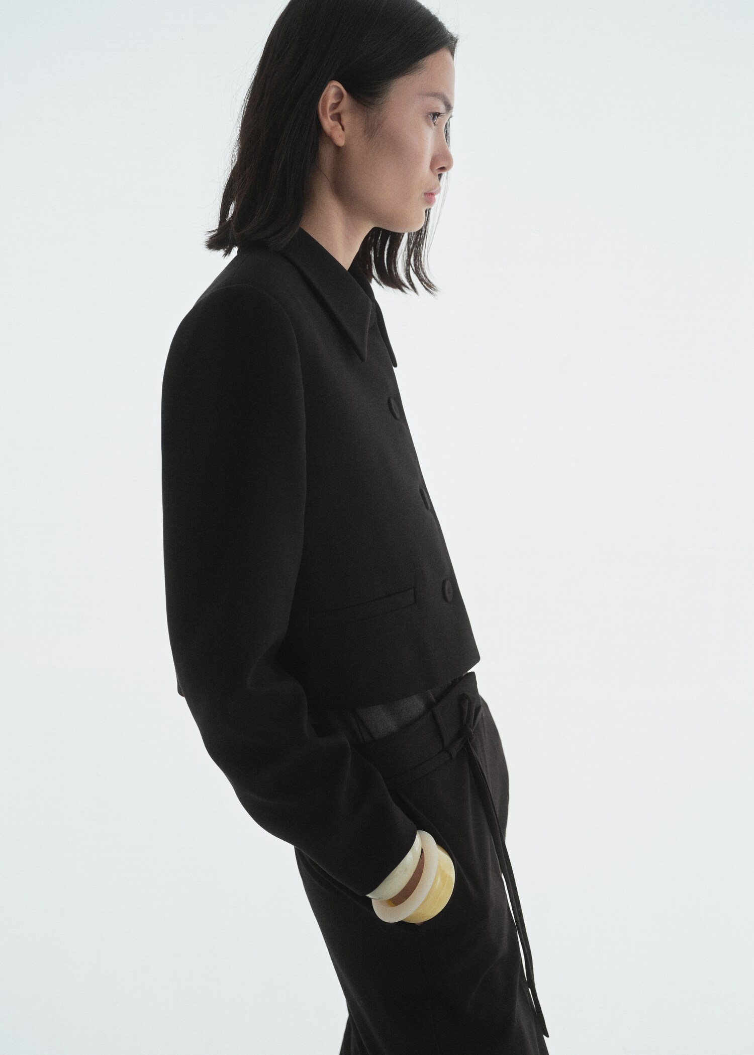 Suit jacket with lapels - Details of the article 1