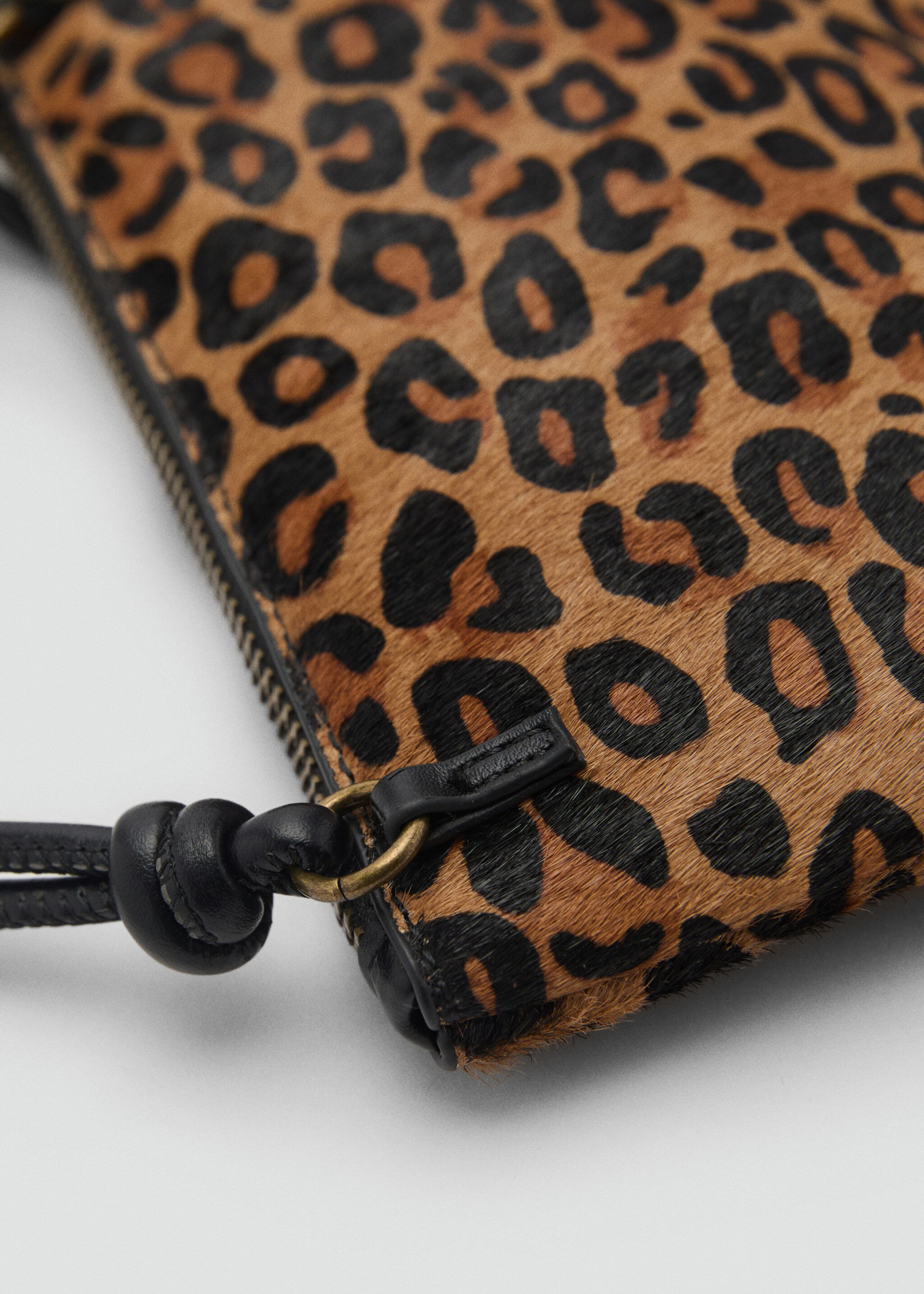 Printed mini bag - Details of the article 1, Medium Brown. Ref: 87094802-00.