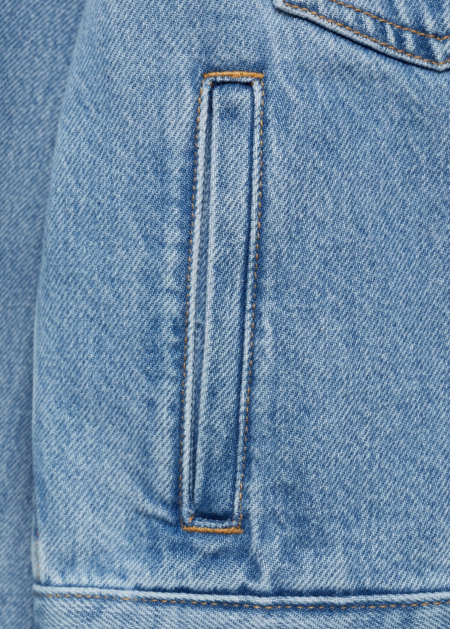 Denim jacket - Details of the article 0
