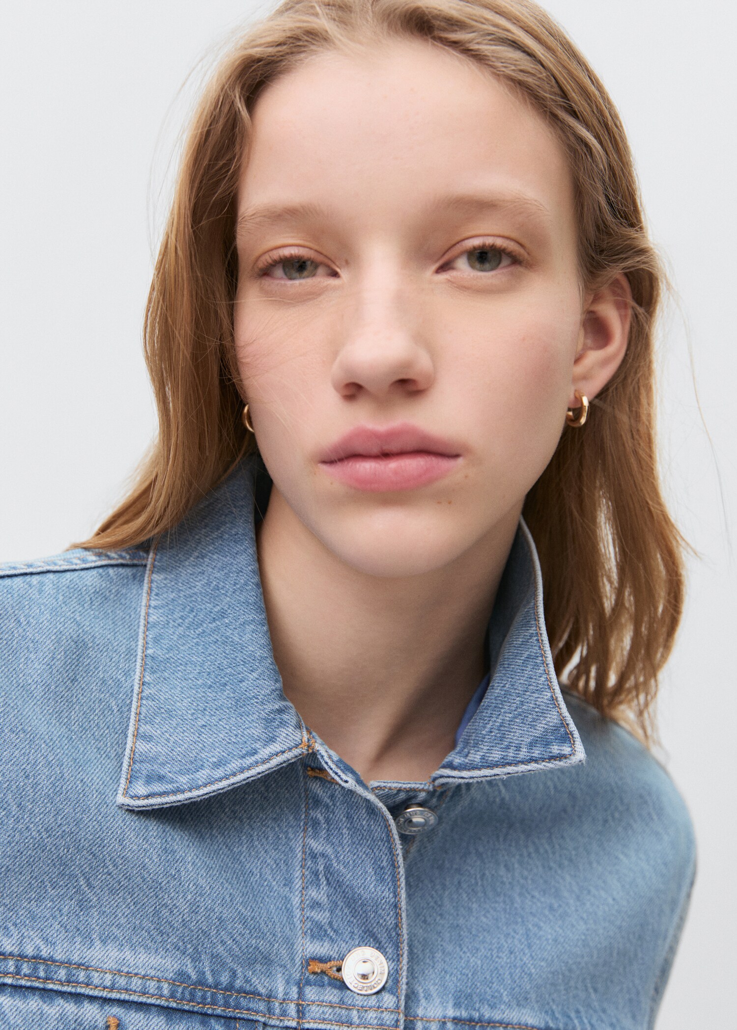 Denim jacket - Details of the article 1