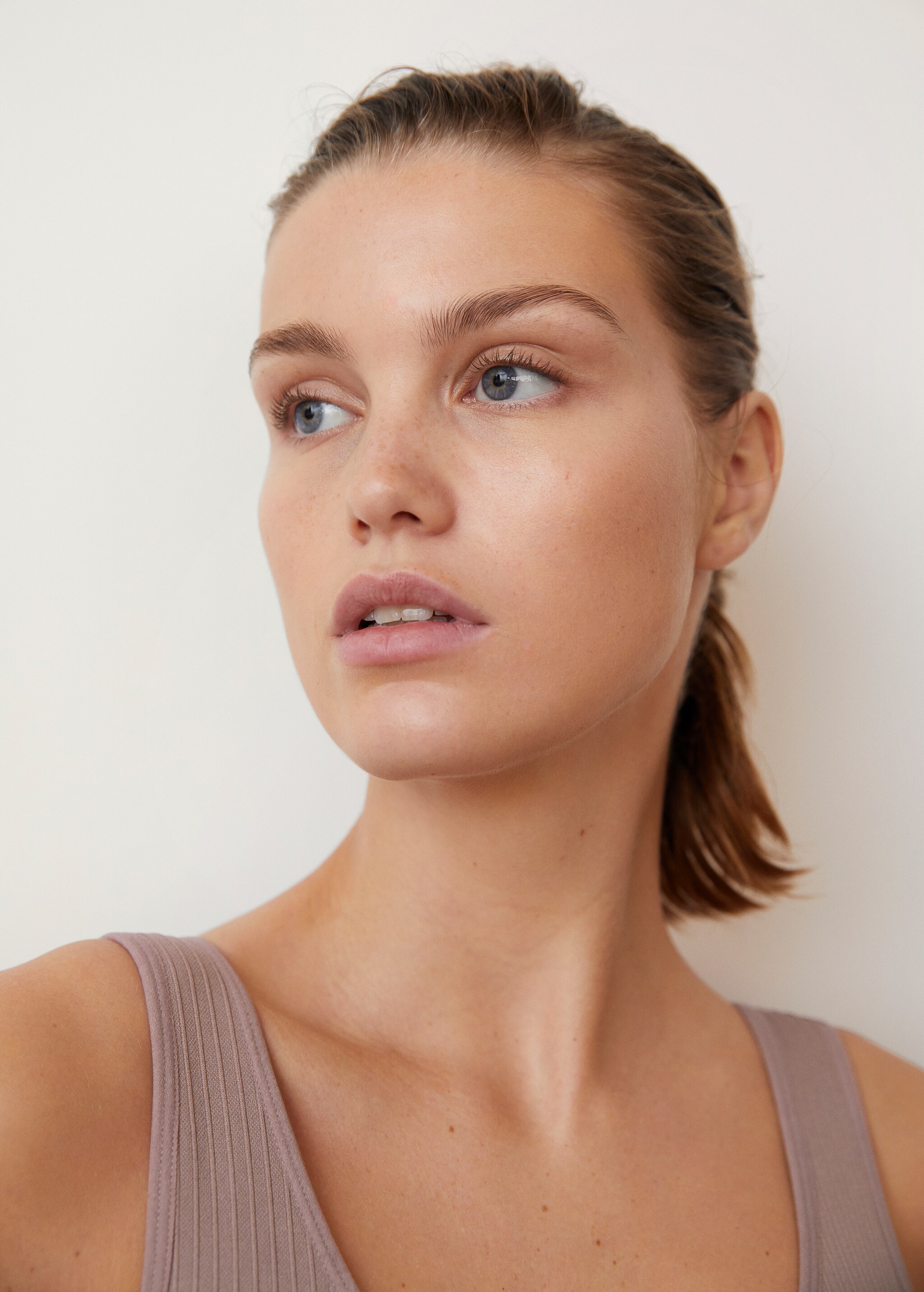 Seamless bra - Details of the article 2