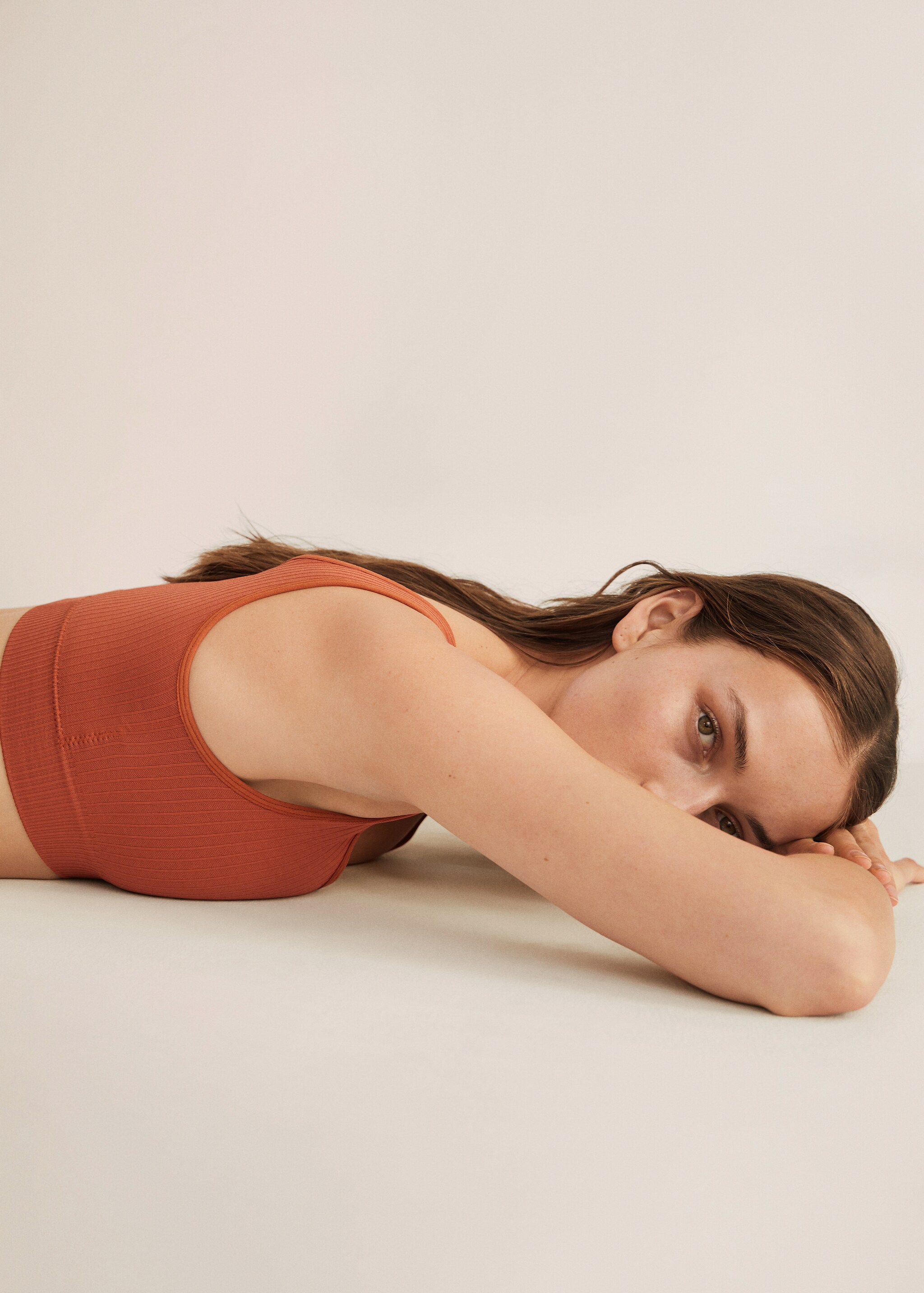 Seamless bra - Details of the article 1