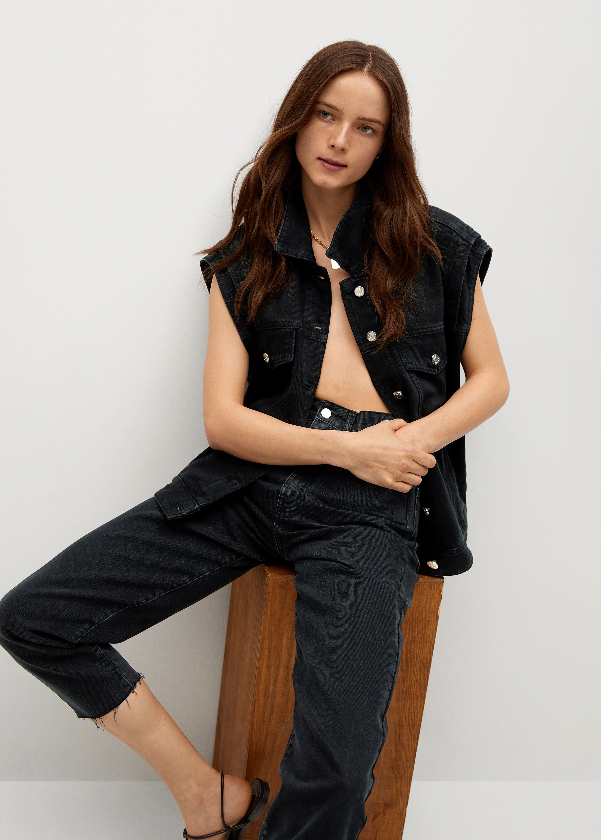 Chaleco denim bolsillos - Detalle del artículo 4