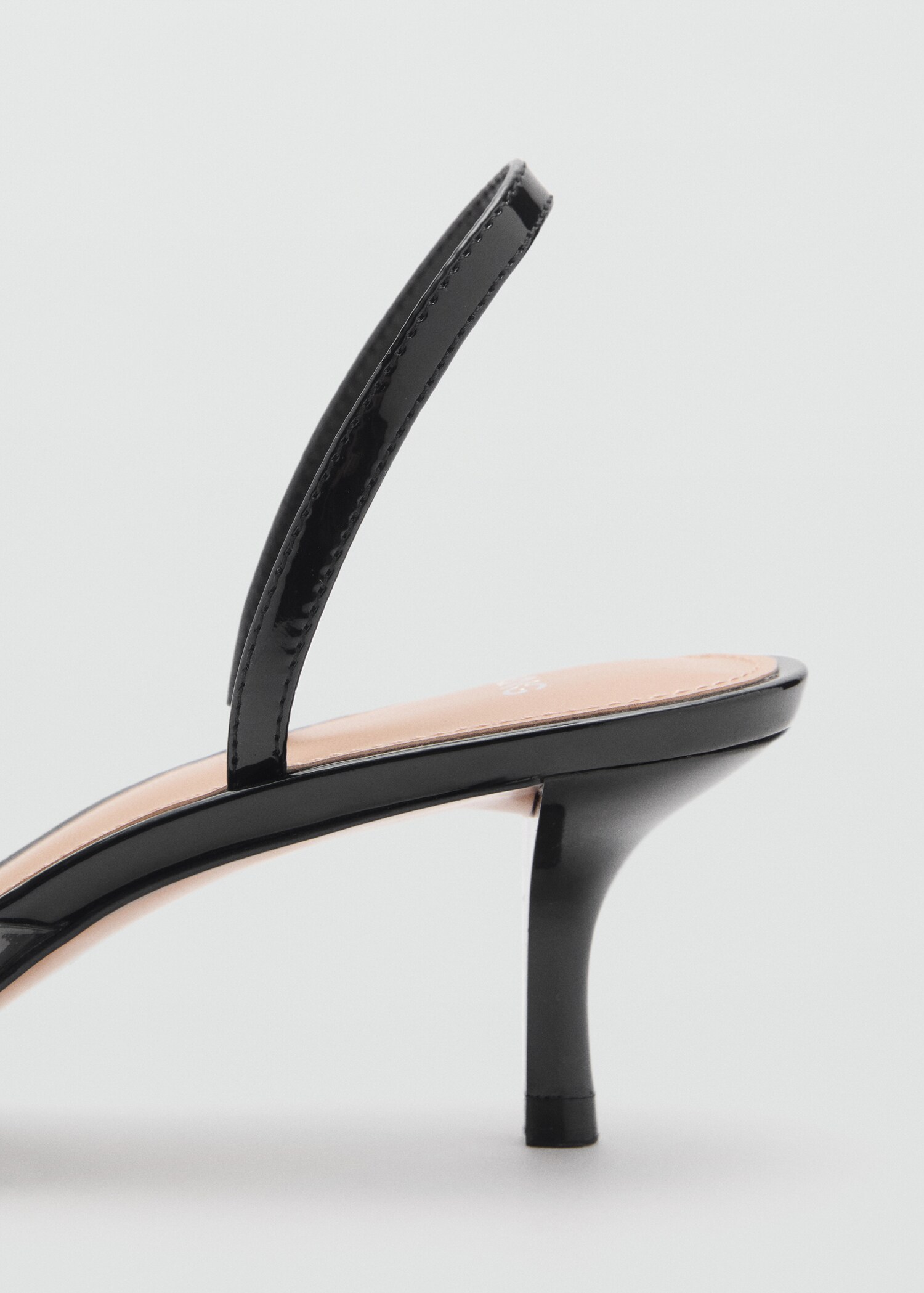 Heeled shoes with vinyl panel - Details of the article 1
