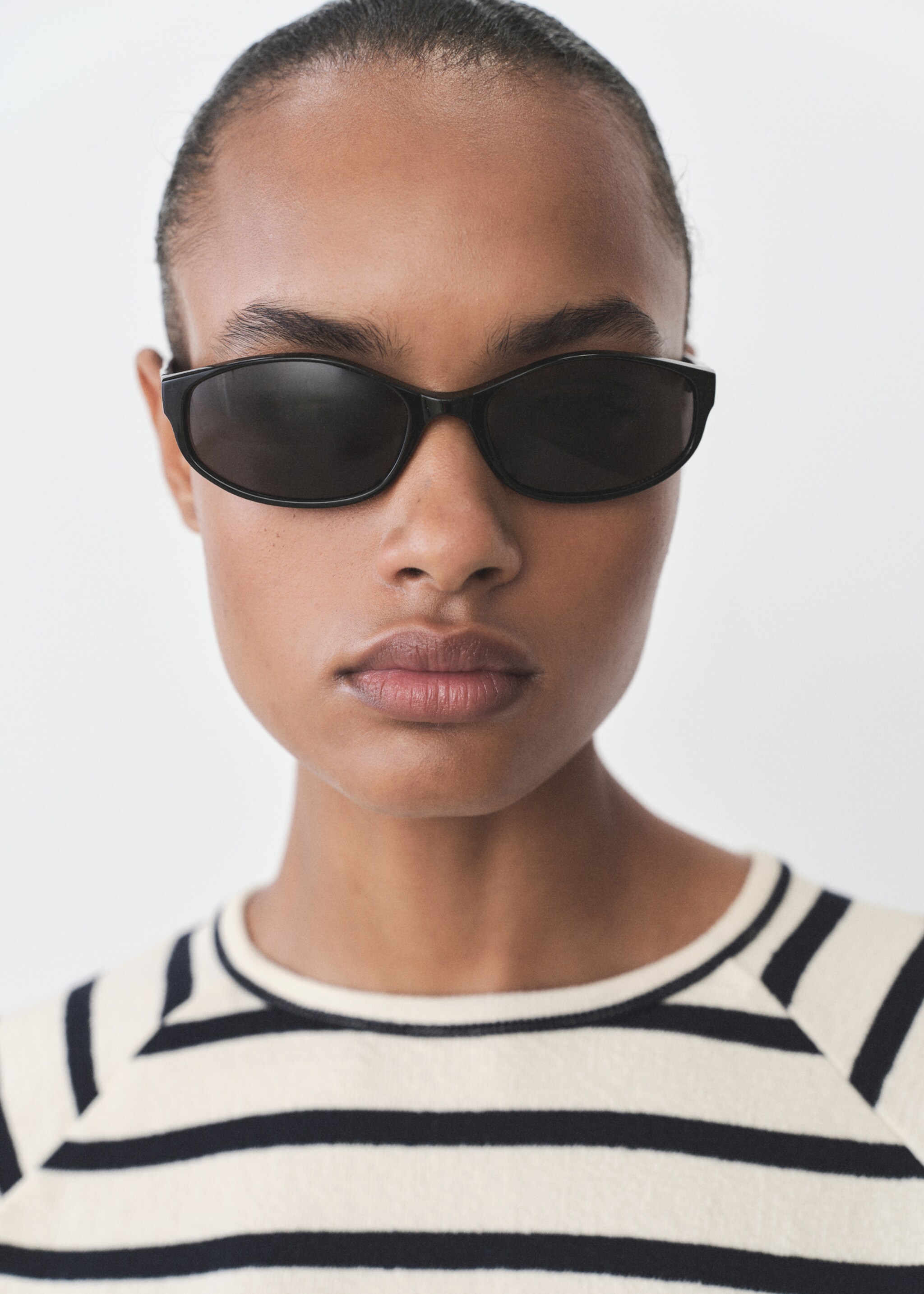 Rundhals-Sweatshirt - Detail des Artikels 1, Marineblau. Ref: 87095748-00.