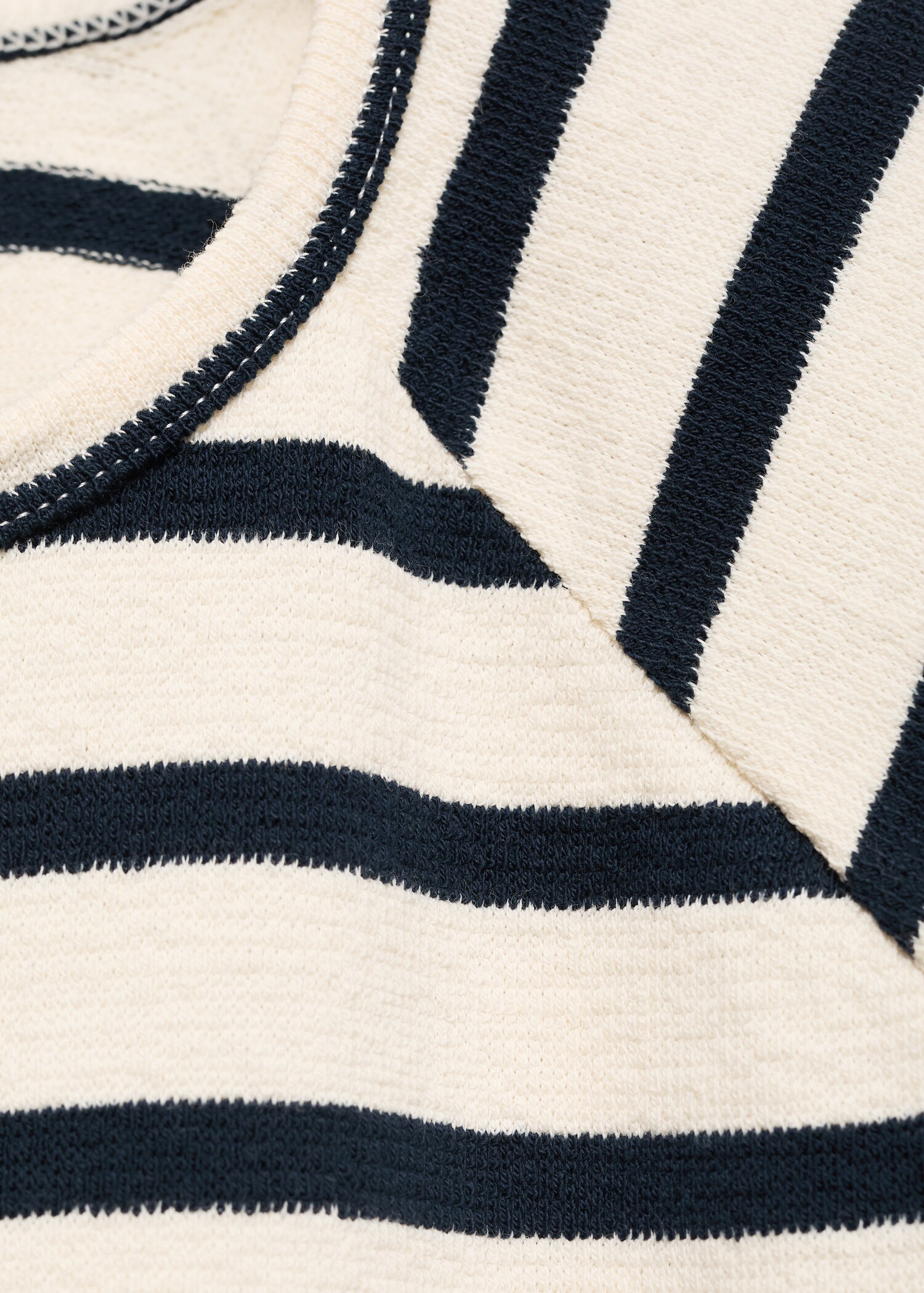 Rundhals-Sweatshirt - Detail des Artikels 8