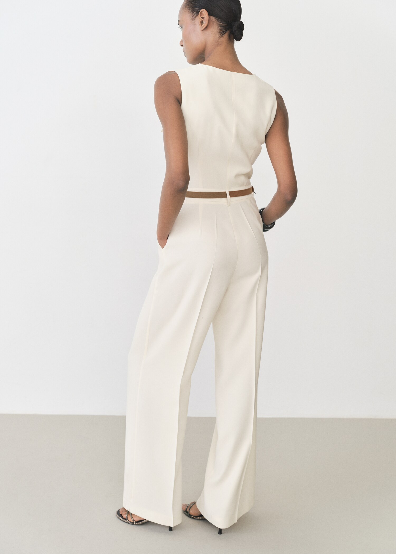 Belt long jumpsuit - Reverse of the article