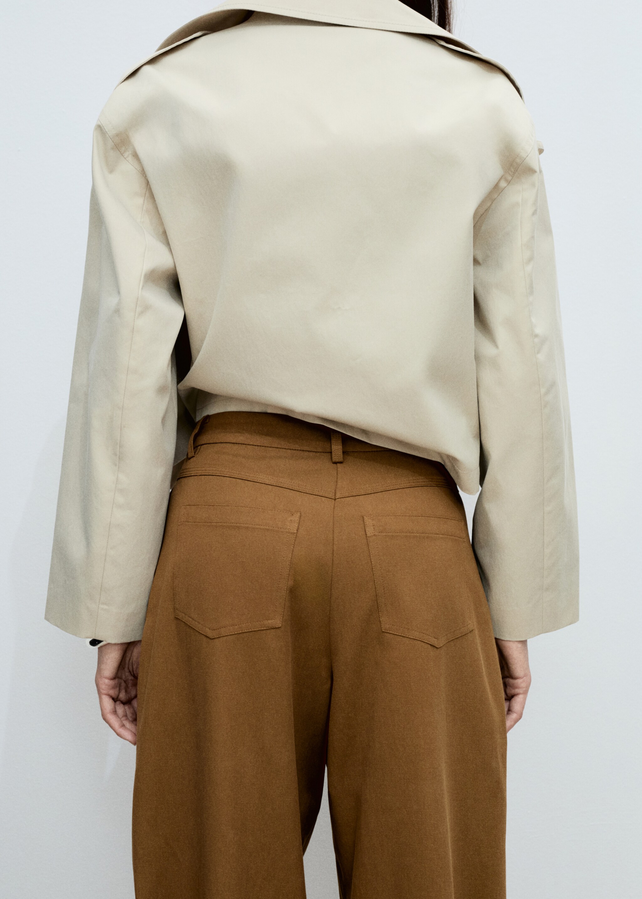 Wide leg trousers in cotton and lyocell blend - Details of the article 6, Tobacco Brown. Ref: 87095755-00.