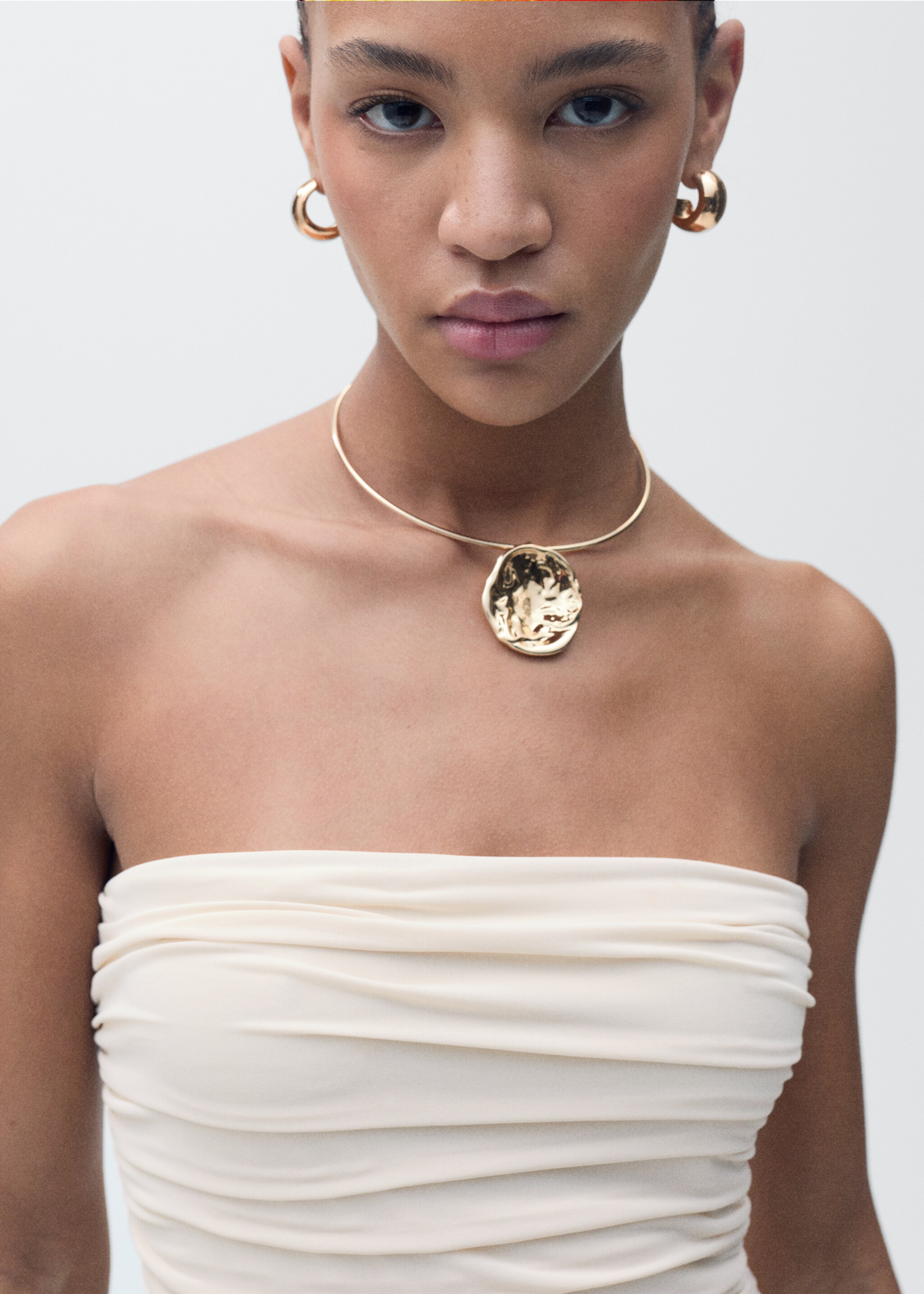 Draped-body balloon skirt dress - Details of the article 6, Ecru. Ref: 87095757-00.