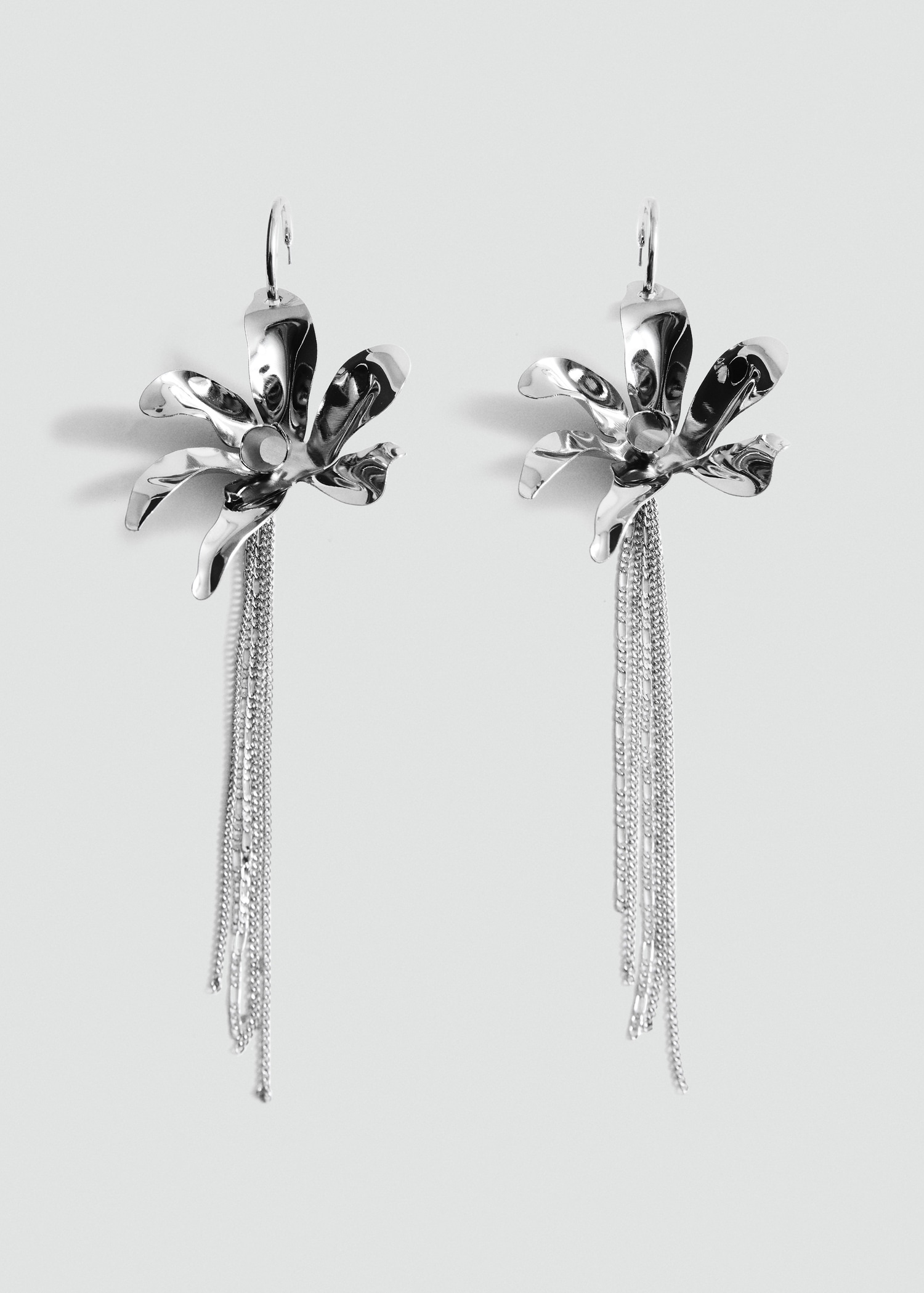 Long flower earrings - Article without model