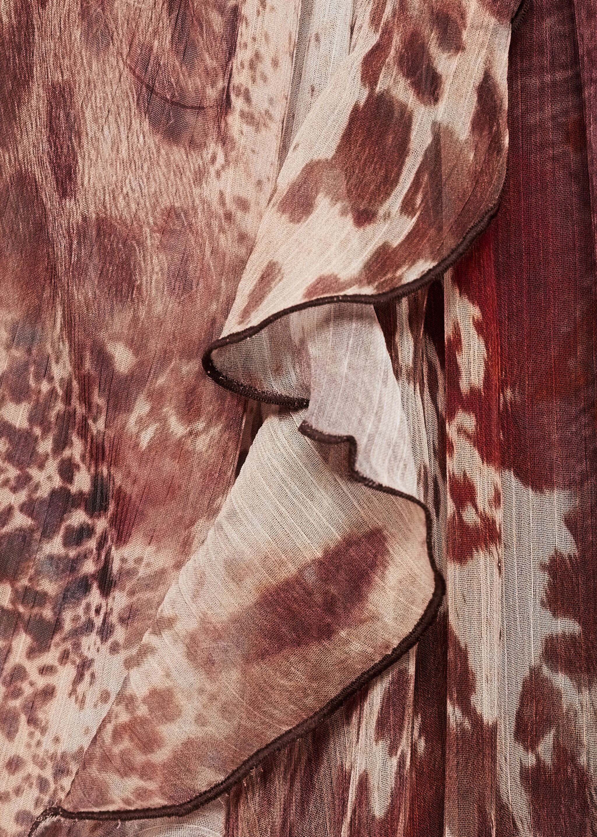 Vestido corto estampado volantes - Details of the article 8, Brown. Ref: 87095767-00.