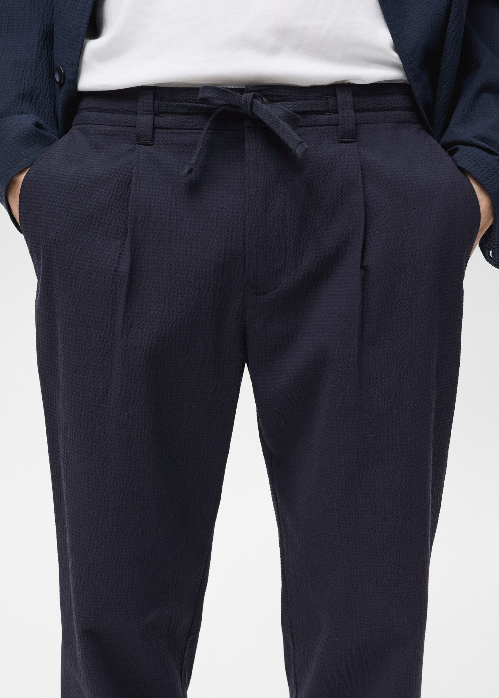 Seersucker cotton trousers - Details of the article 6, Night Blue. Ref: 87095916-00.