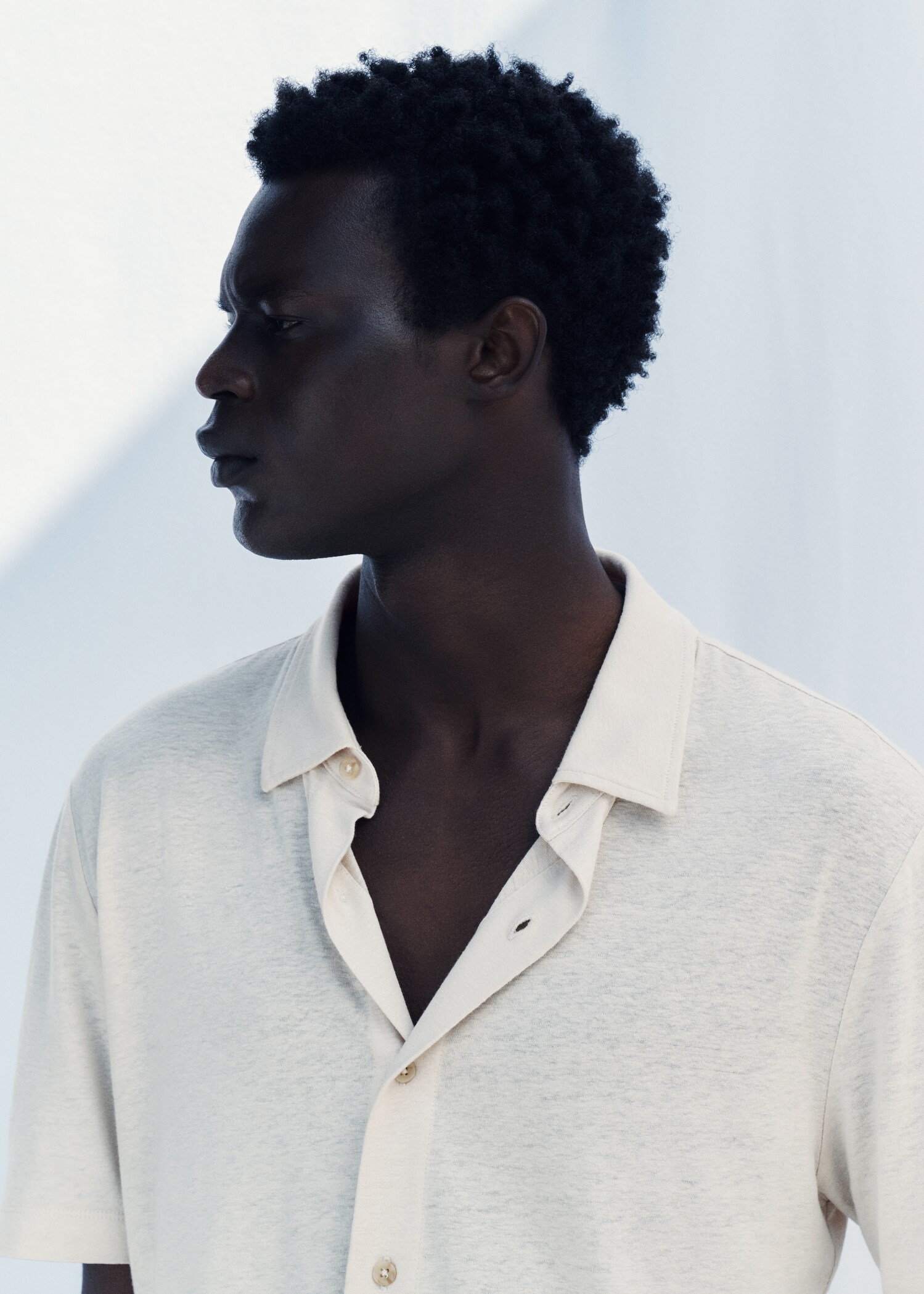 Regular-fit linen shirt - Details of the article 3