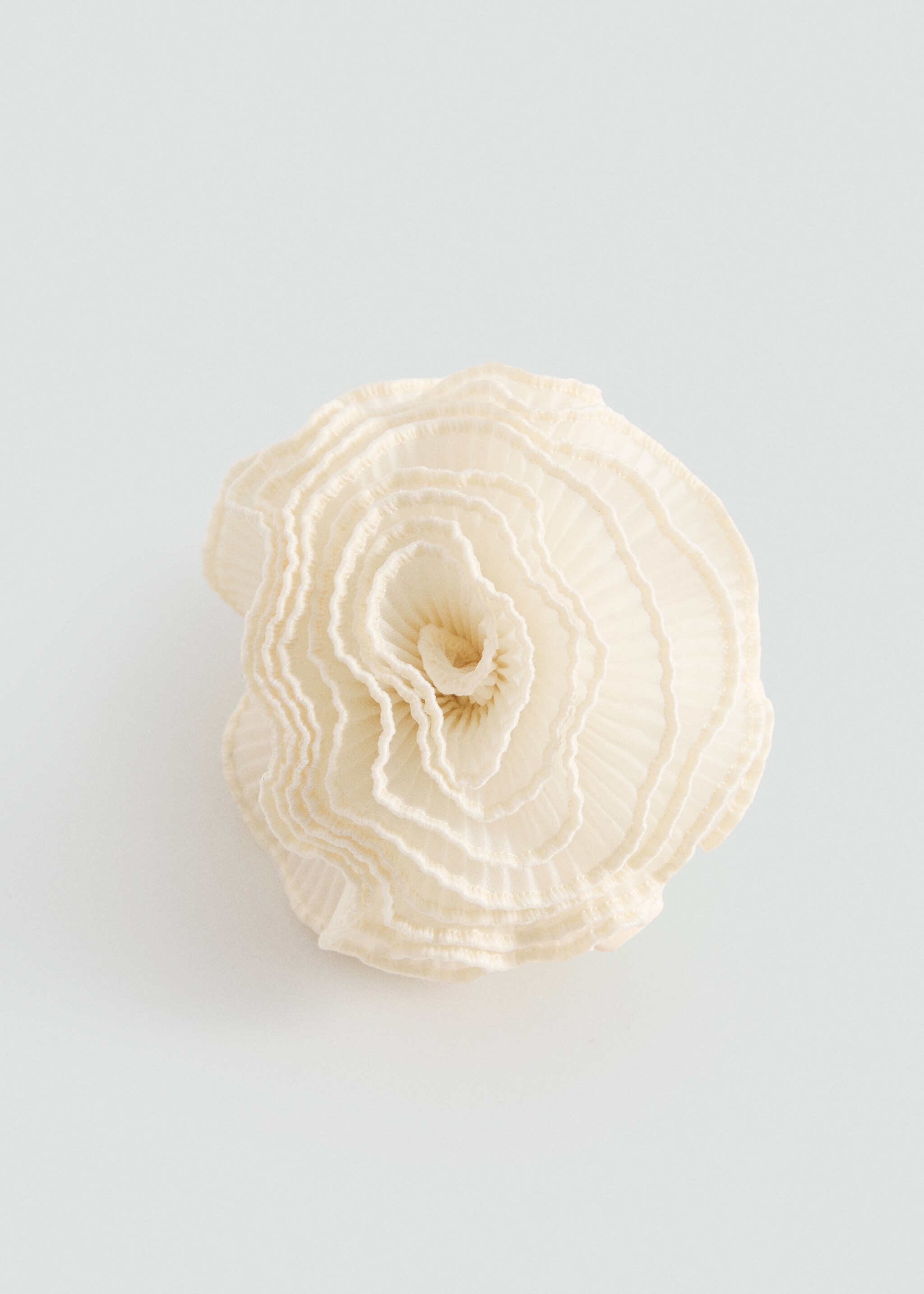 Pinza pelo flor textura - Detalle del artículo 1, Crudo. Ref: 87095925-00.