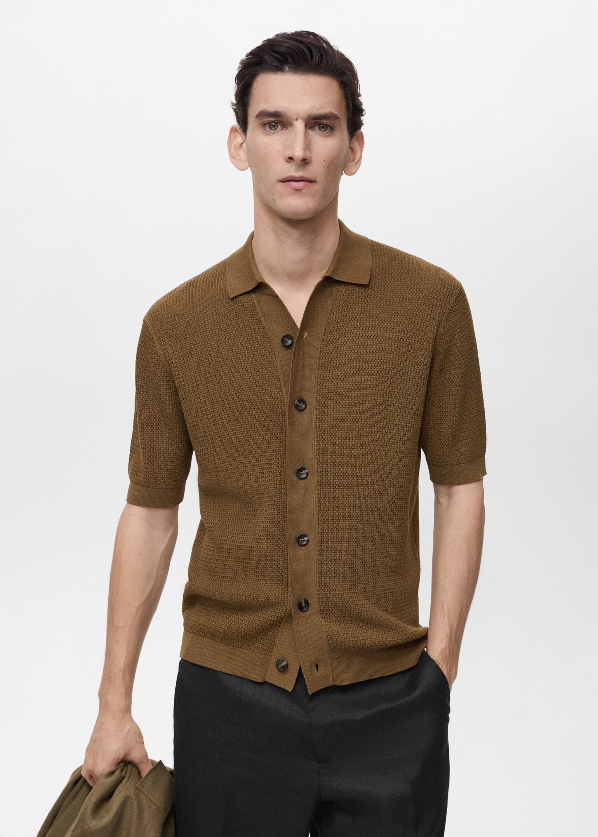 Structured knitted shirt - Medium plane, Brown. Ref: 87095932-00.