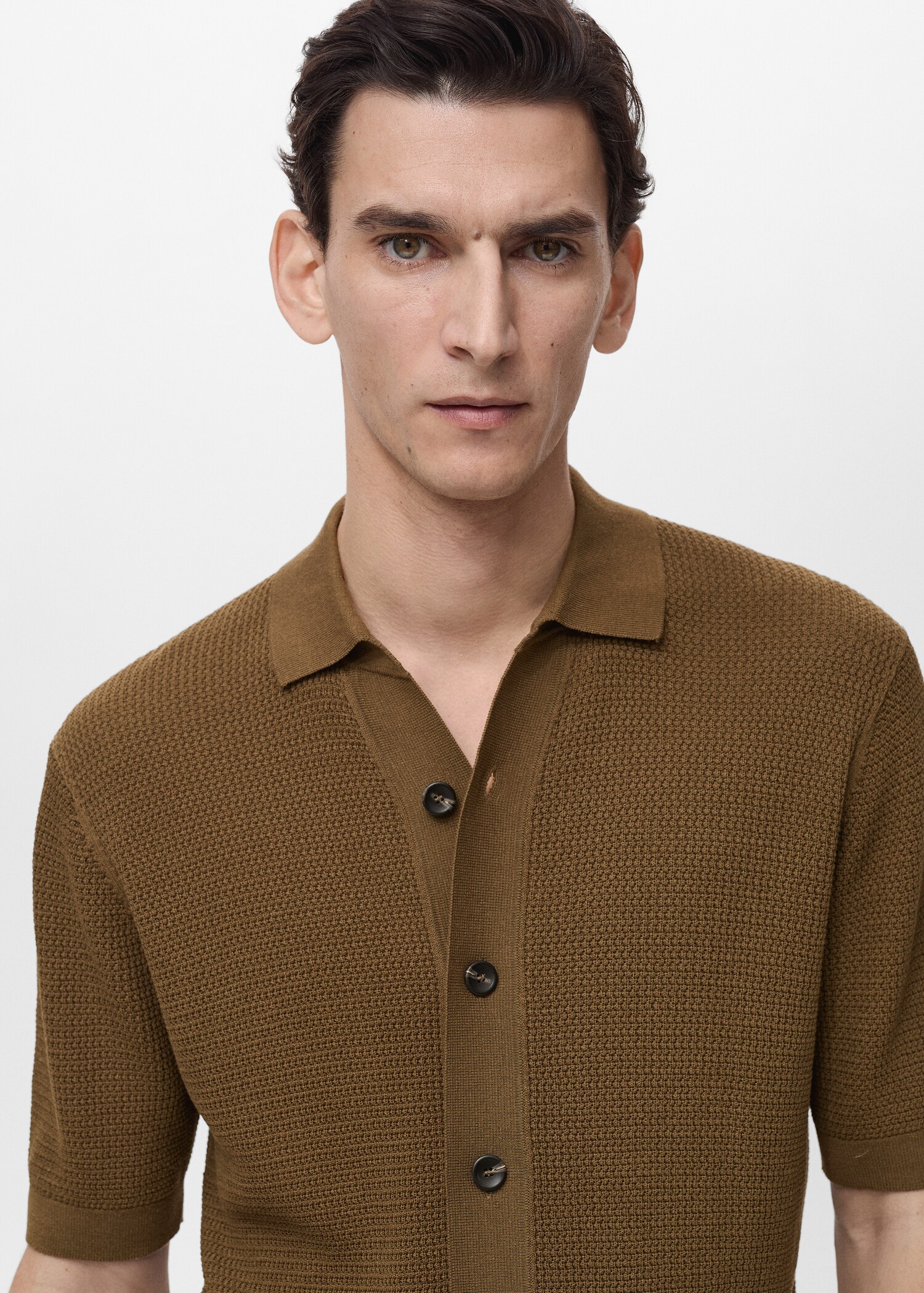 Structured knitted shirt - Details of the article 1