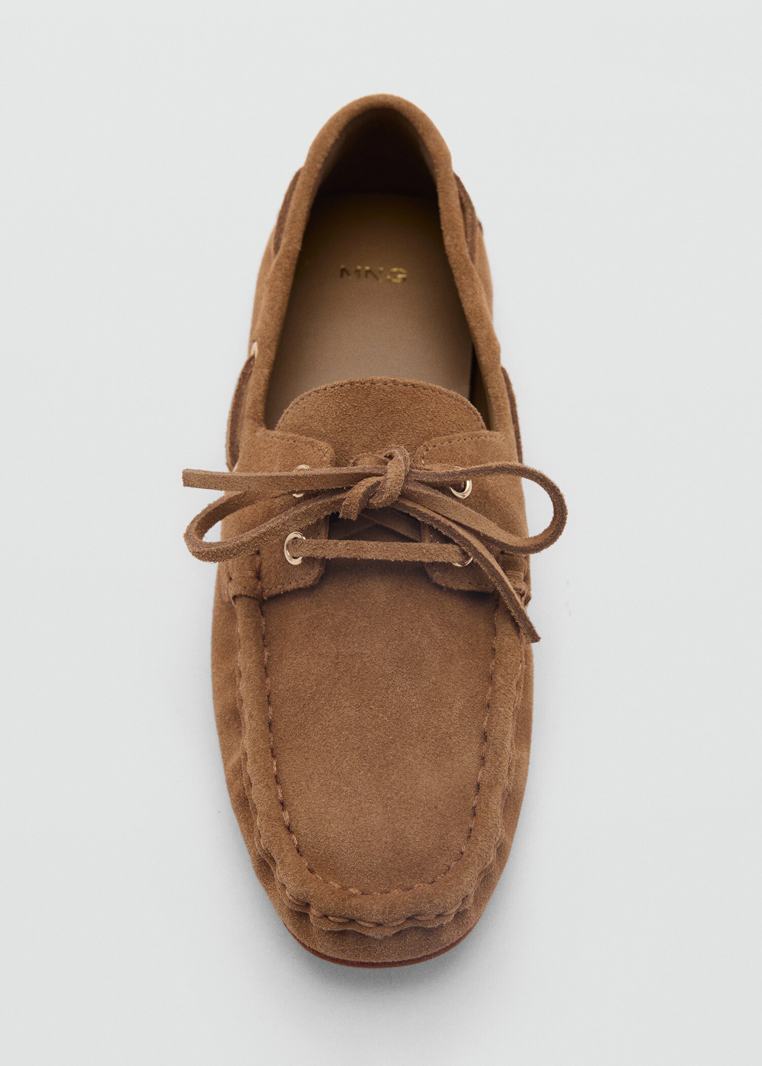 Suede boat shoes with laces - Details of the article 2