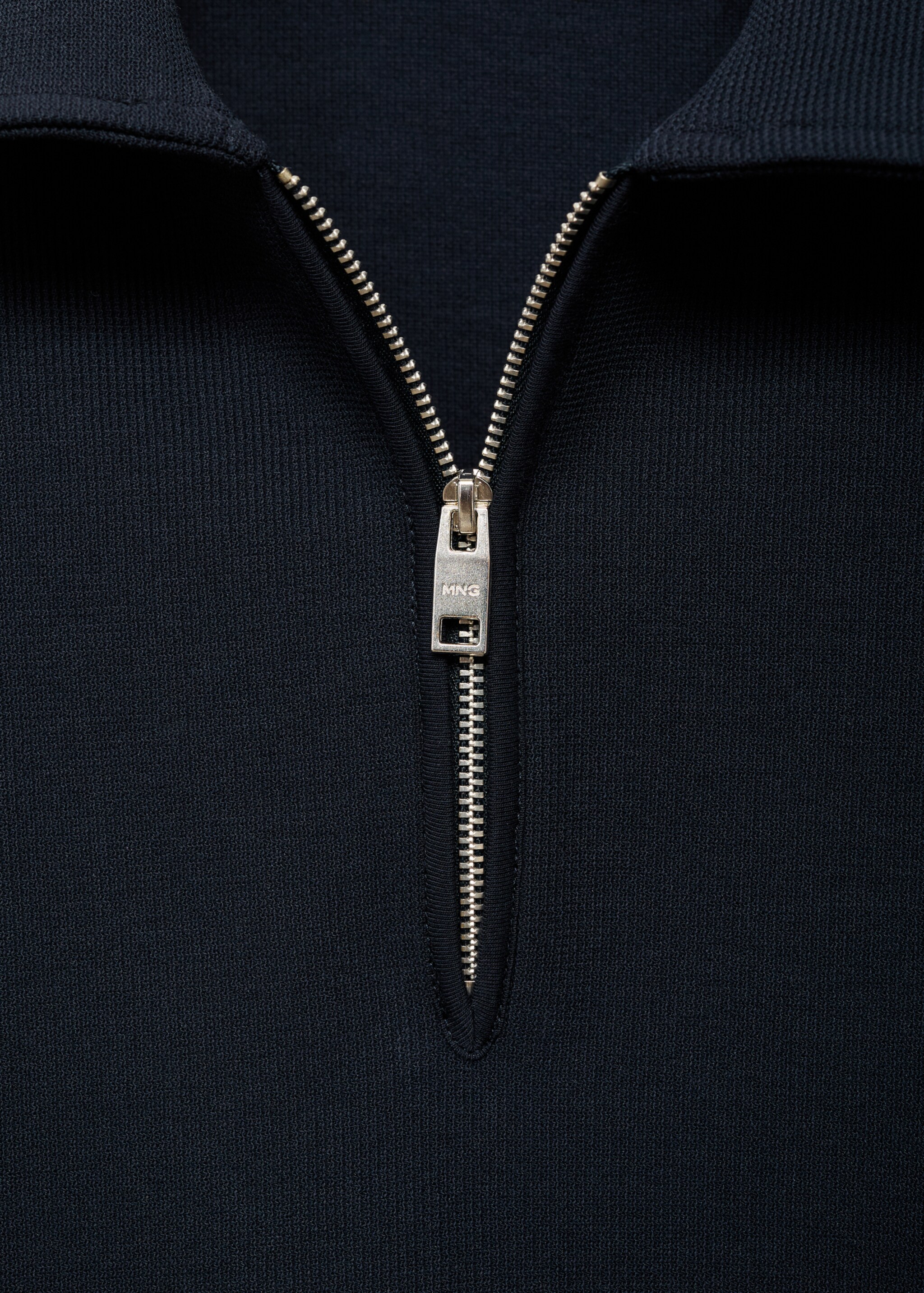 Structured polo shirt with zip collar - Details of the article 8, Dark Navy. Ref: 87095939-00.