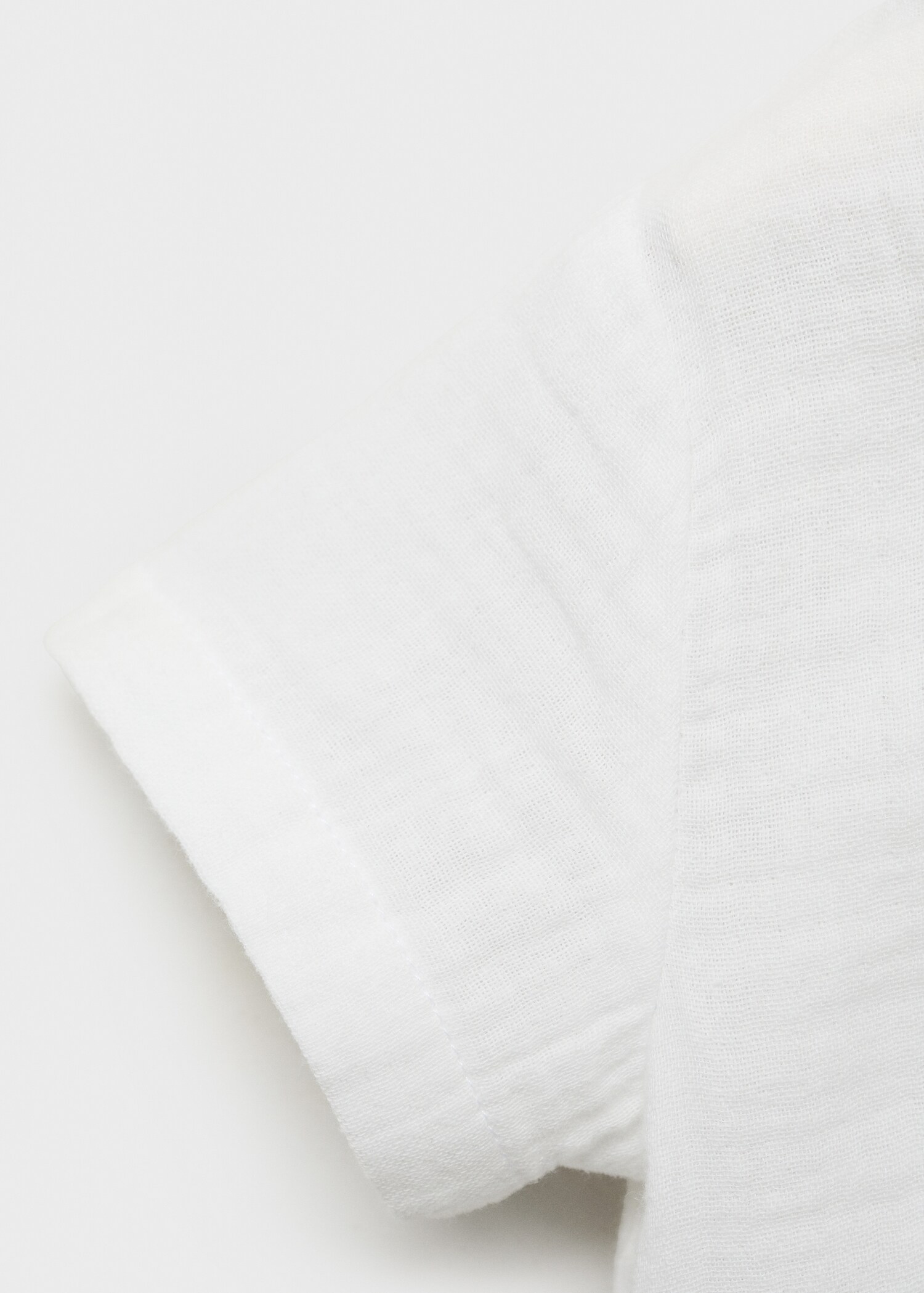 Baby neck t-shirt - Details of the article 0