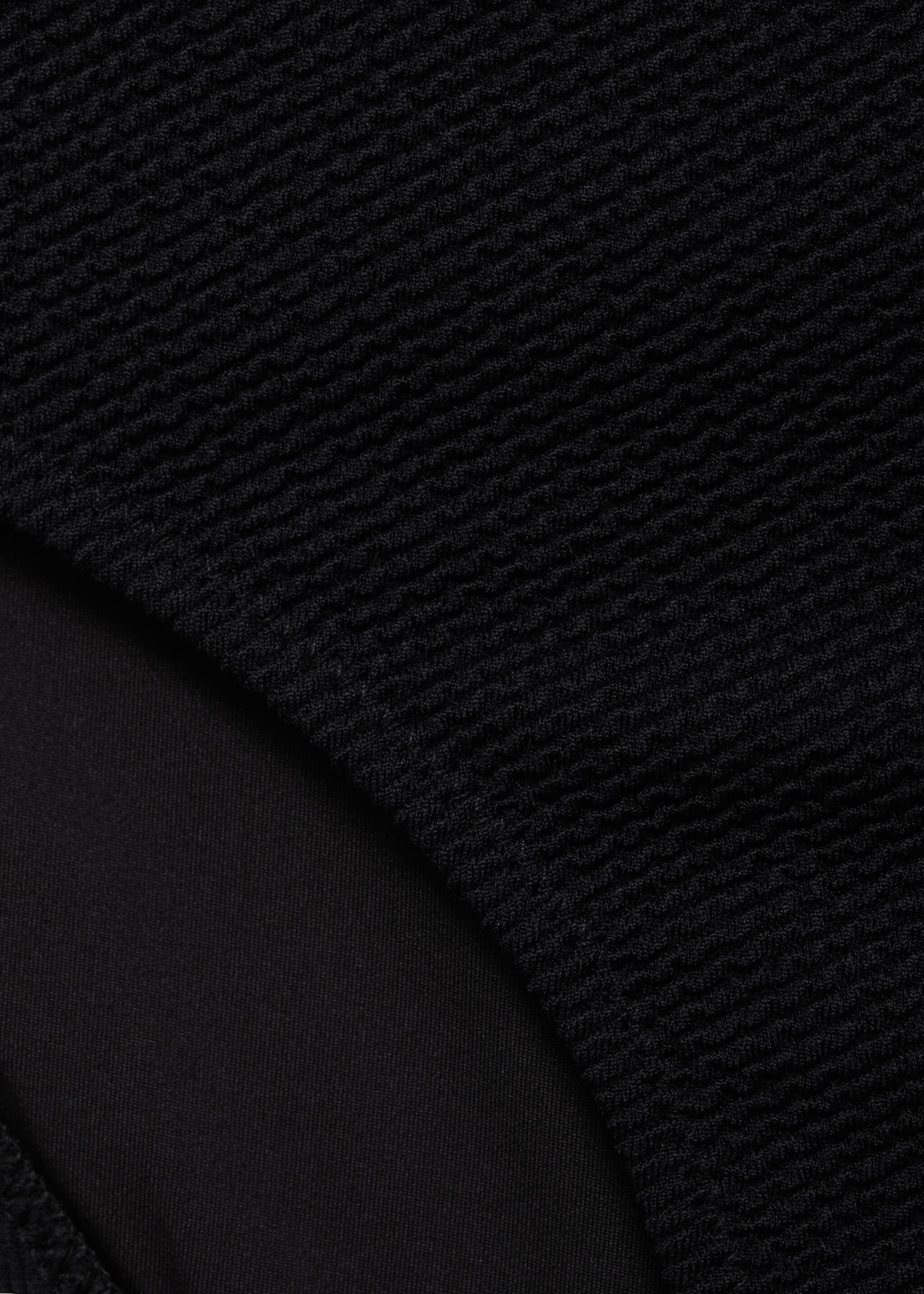 Ribbed high-waisted bikini bottom - Details of the article 8, Black. Ref: 87095959-00.