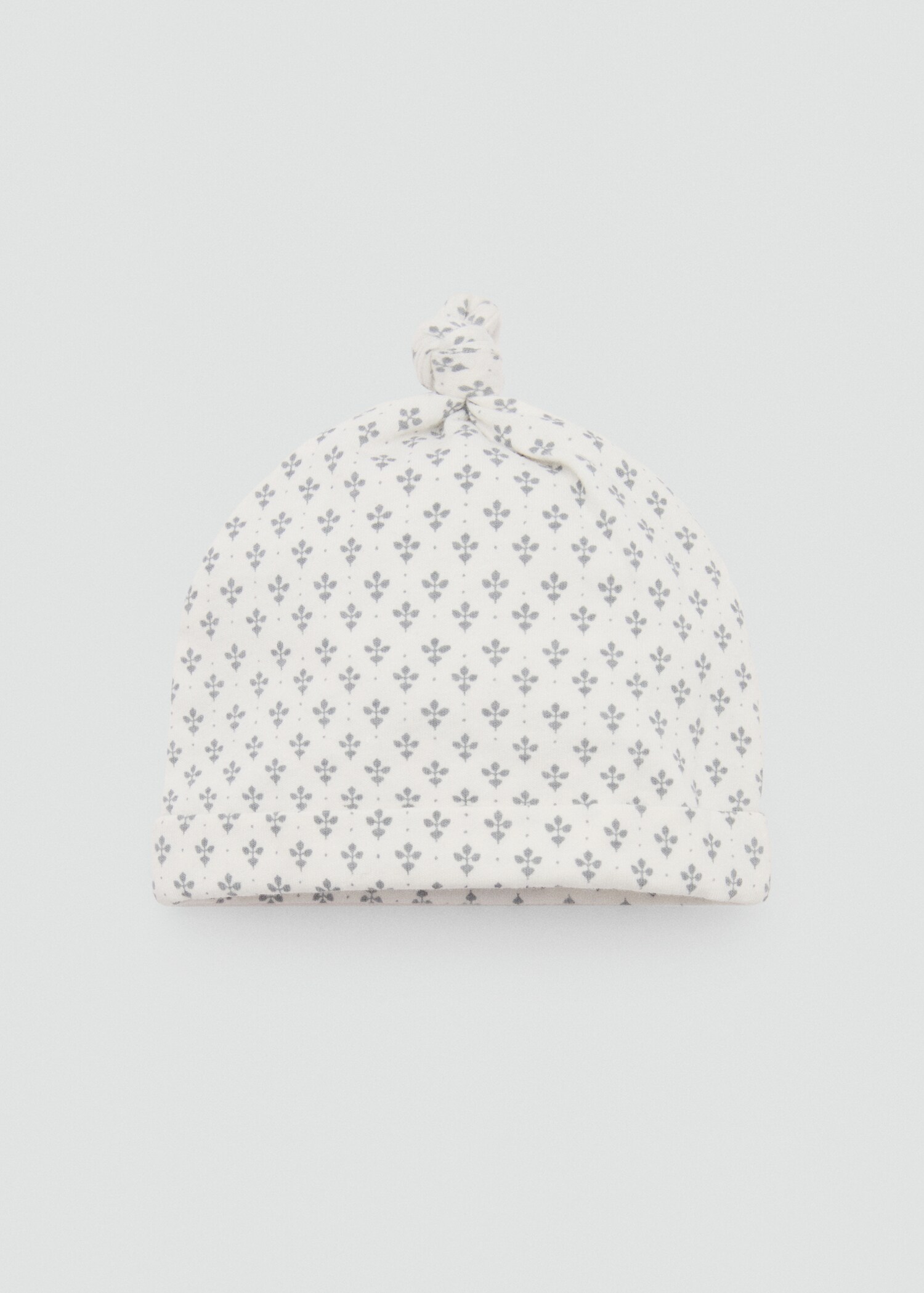 Hat with knot detail - Article without model