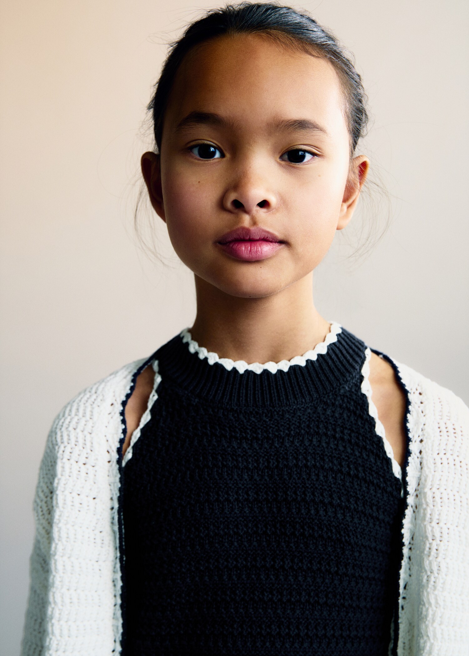 Contrast ribbed knit dress - Details of the article 1