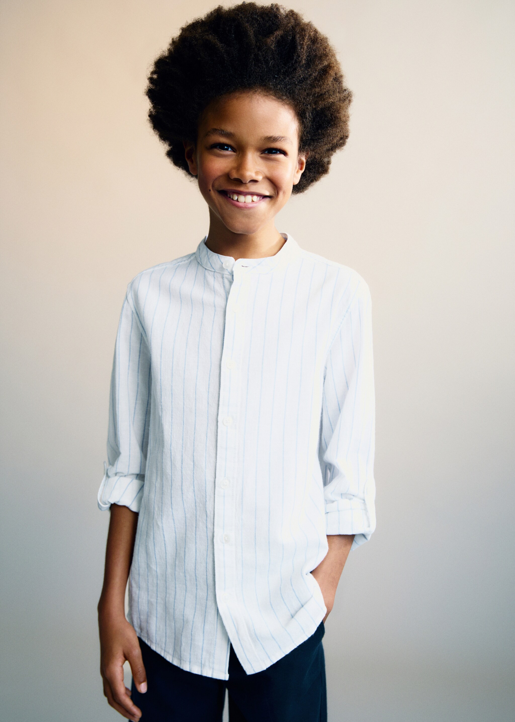 Camisa cuello mao rayas - Plano medio, Azul. Ref: 87095981-00.