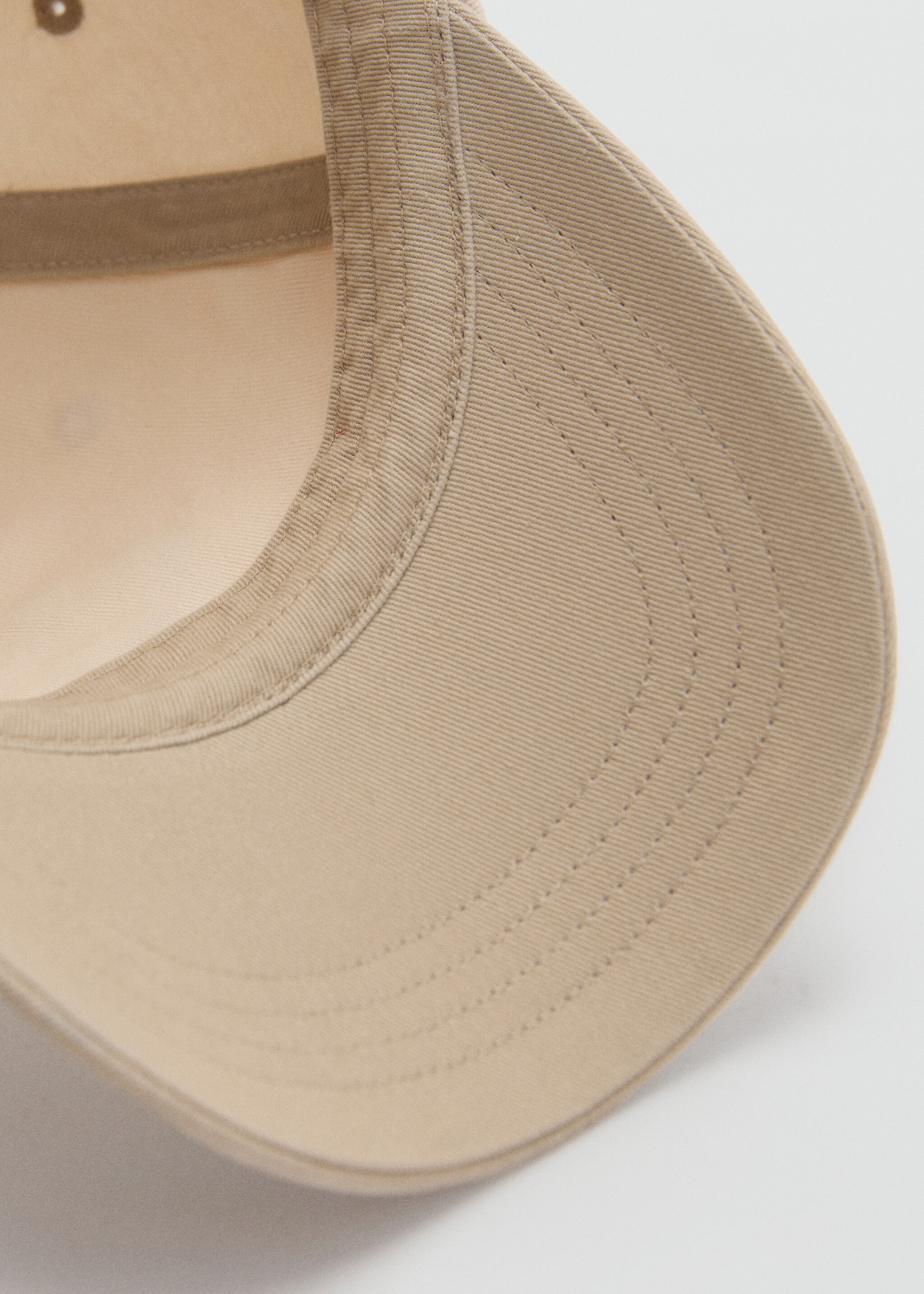 Casquette brodée coton - Détail de l'article 2, Beige. Ref: 87096334-00.