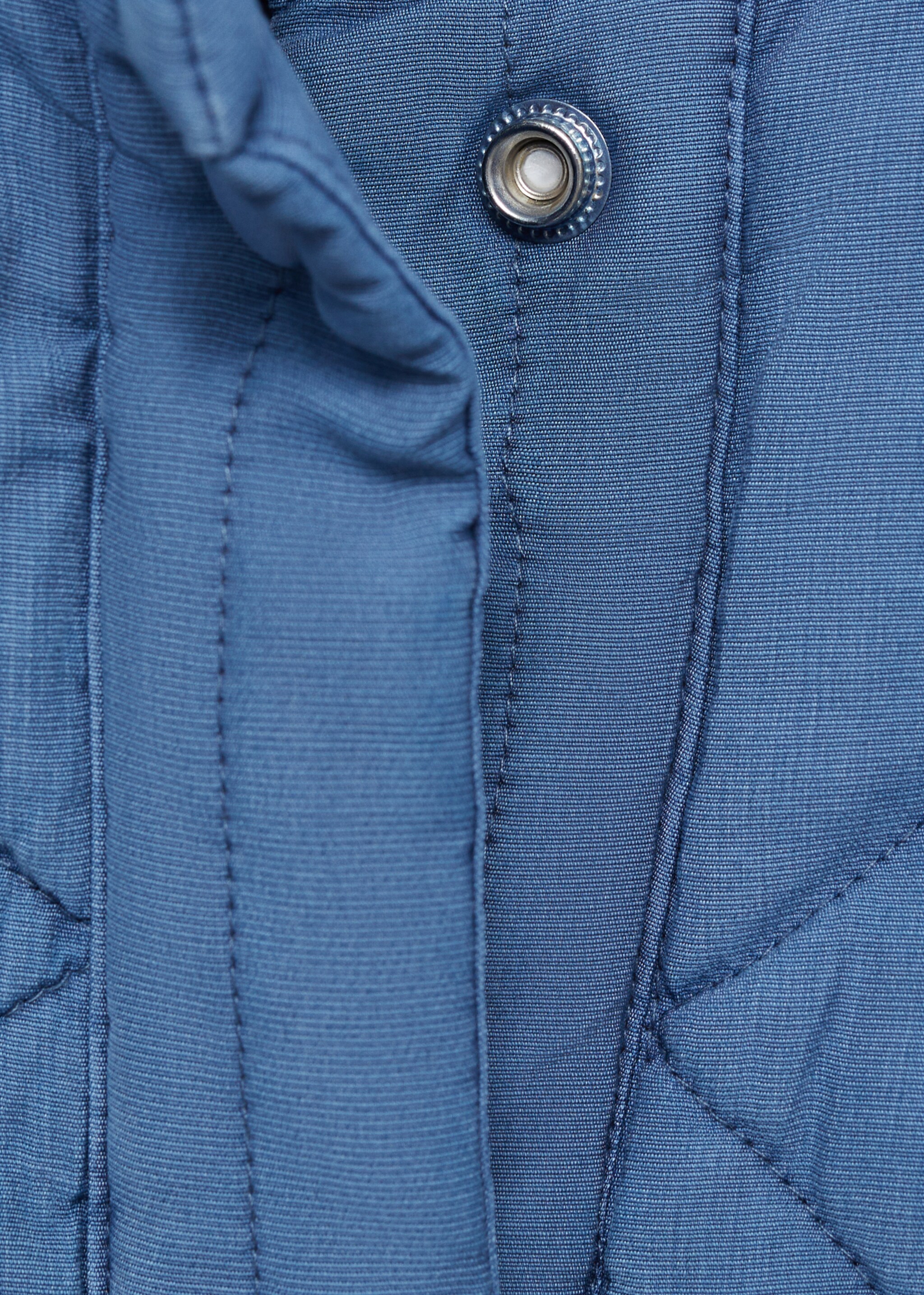Floral-embroidered padded jacket - Details of the article 8, Blue. Ref: 87096342-00.