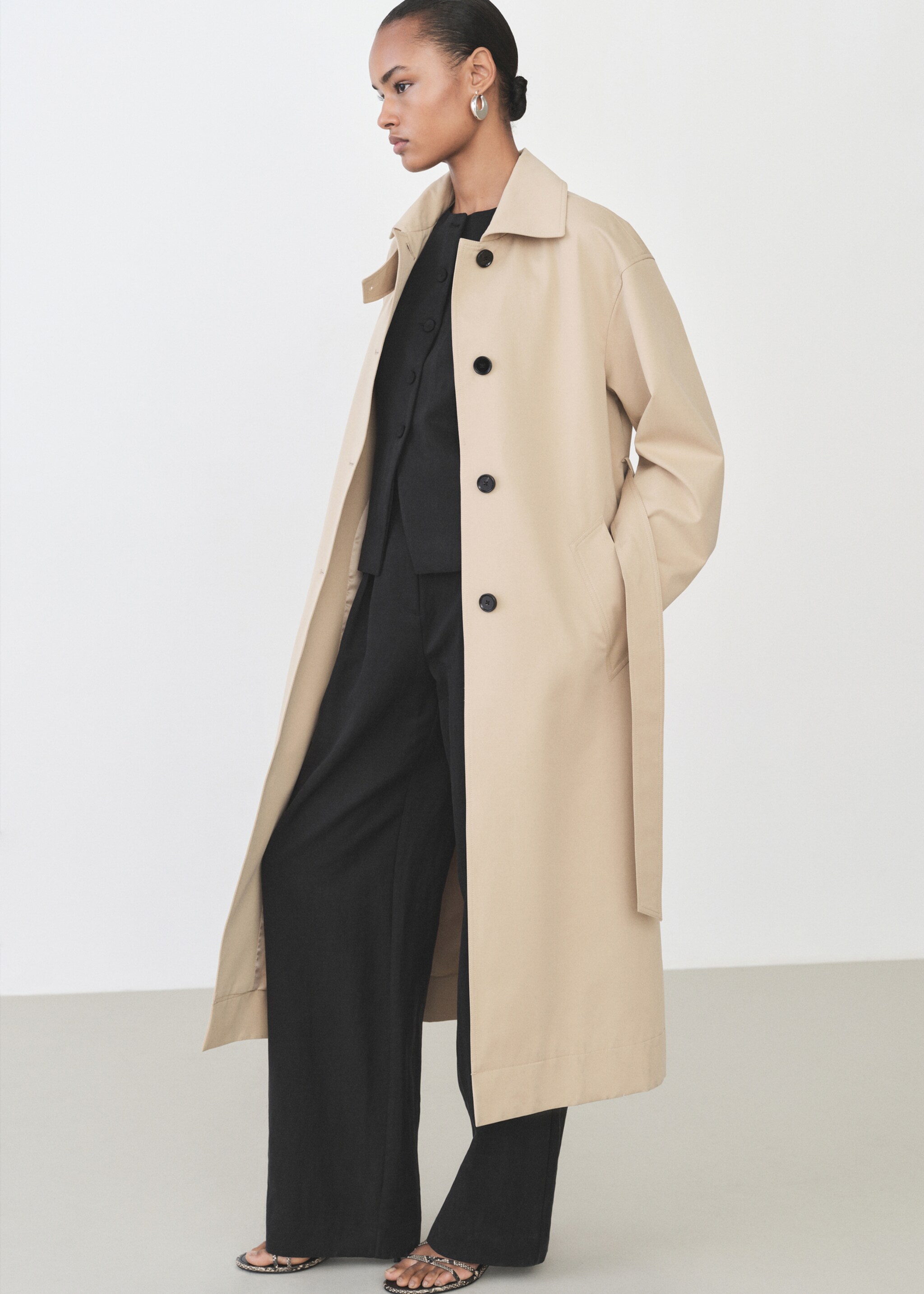 Straight lyocell suit trousers - Details of the article 6, Black. Ref: 87096345-00.