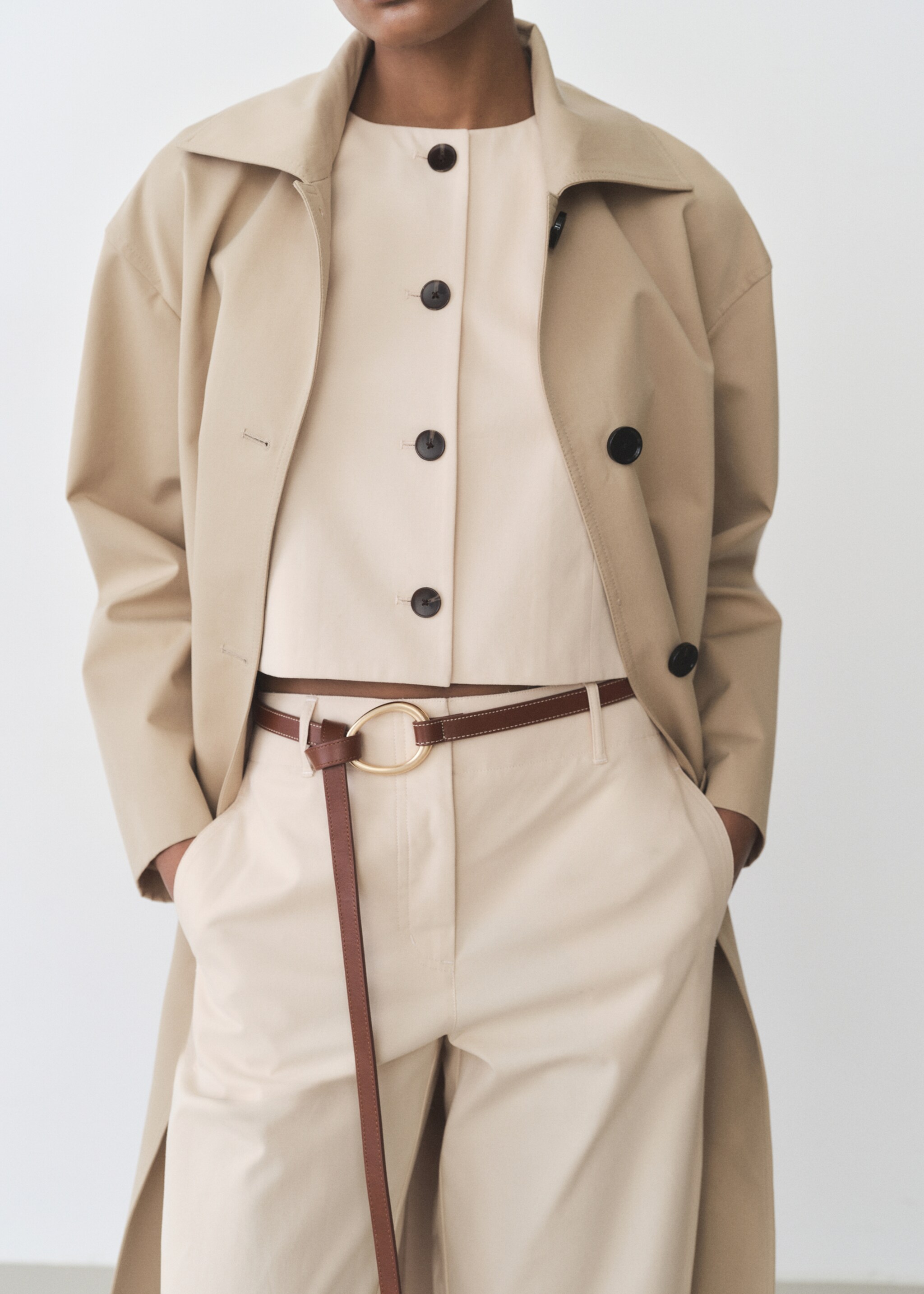 Top crop coton boutons - Détail de l'article 6, Écru. Ref: 87096359-00.