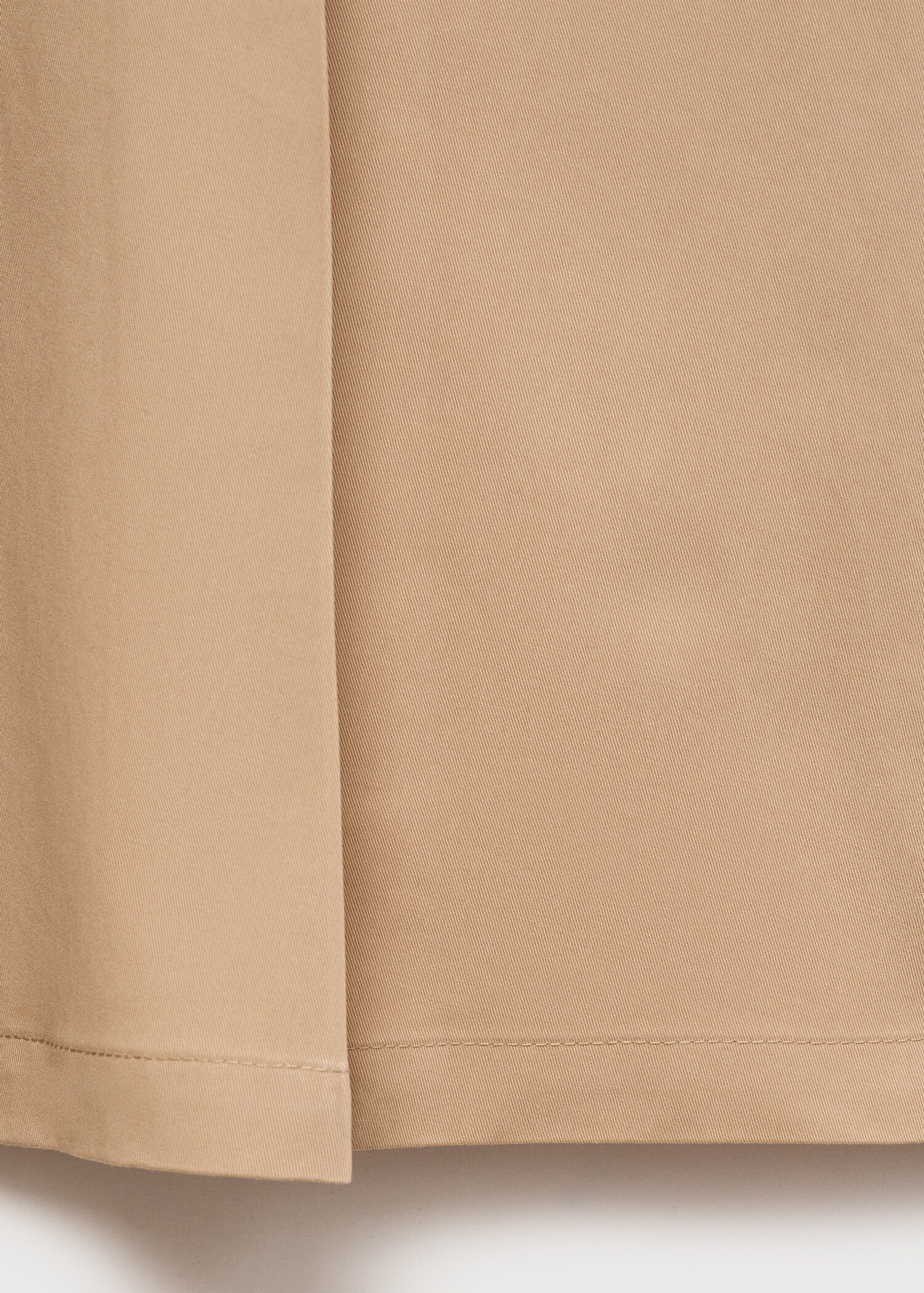 Ausgestellter Rock mit Abnäherdetail - Detail des Artikels 0