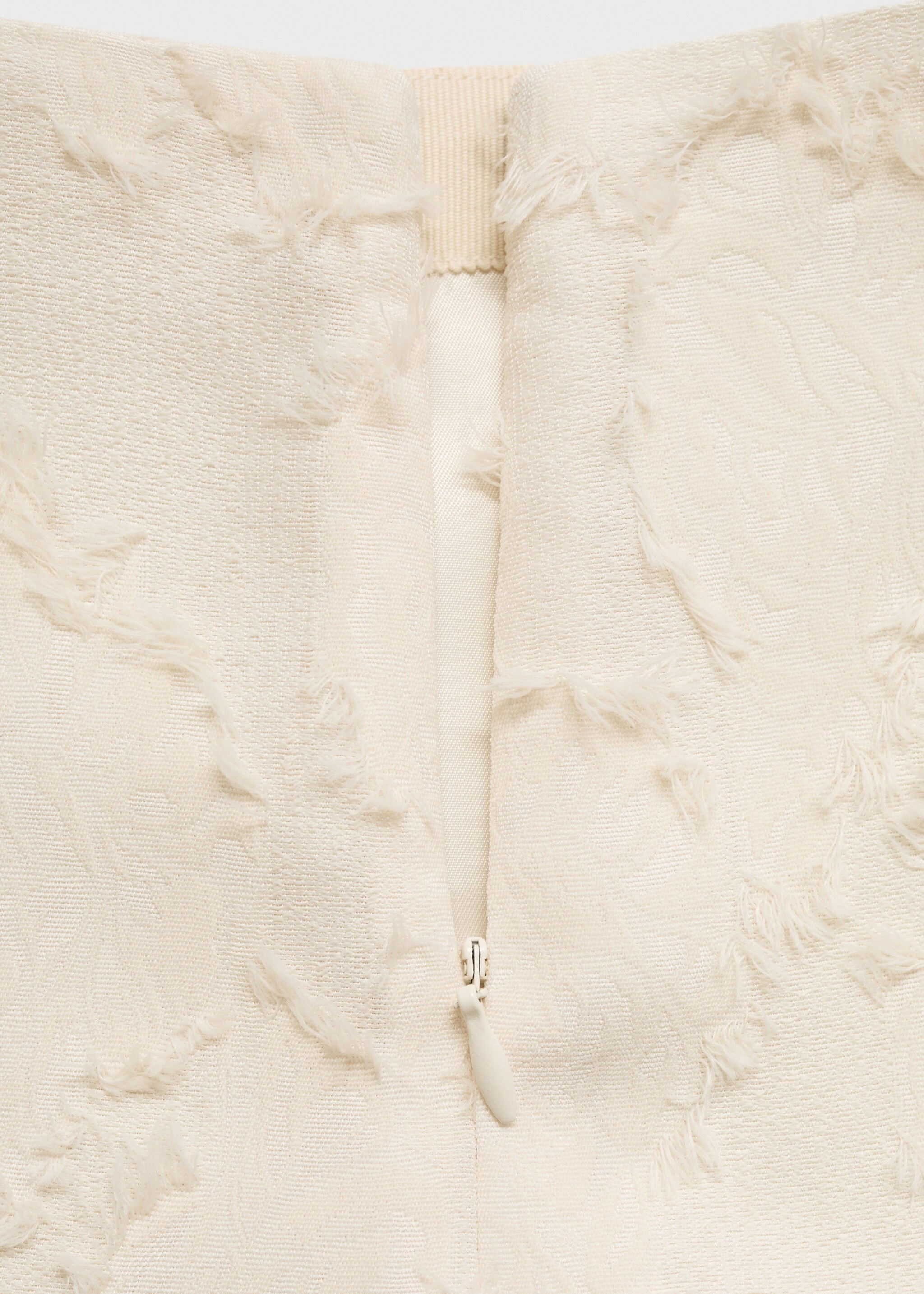 Falda evasé textura - Detalle del artículo 0, Blanco roto. Ref: 87096367-00.