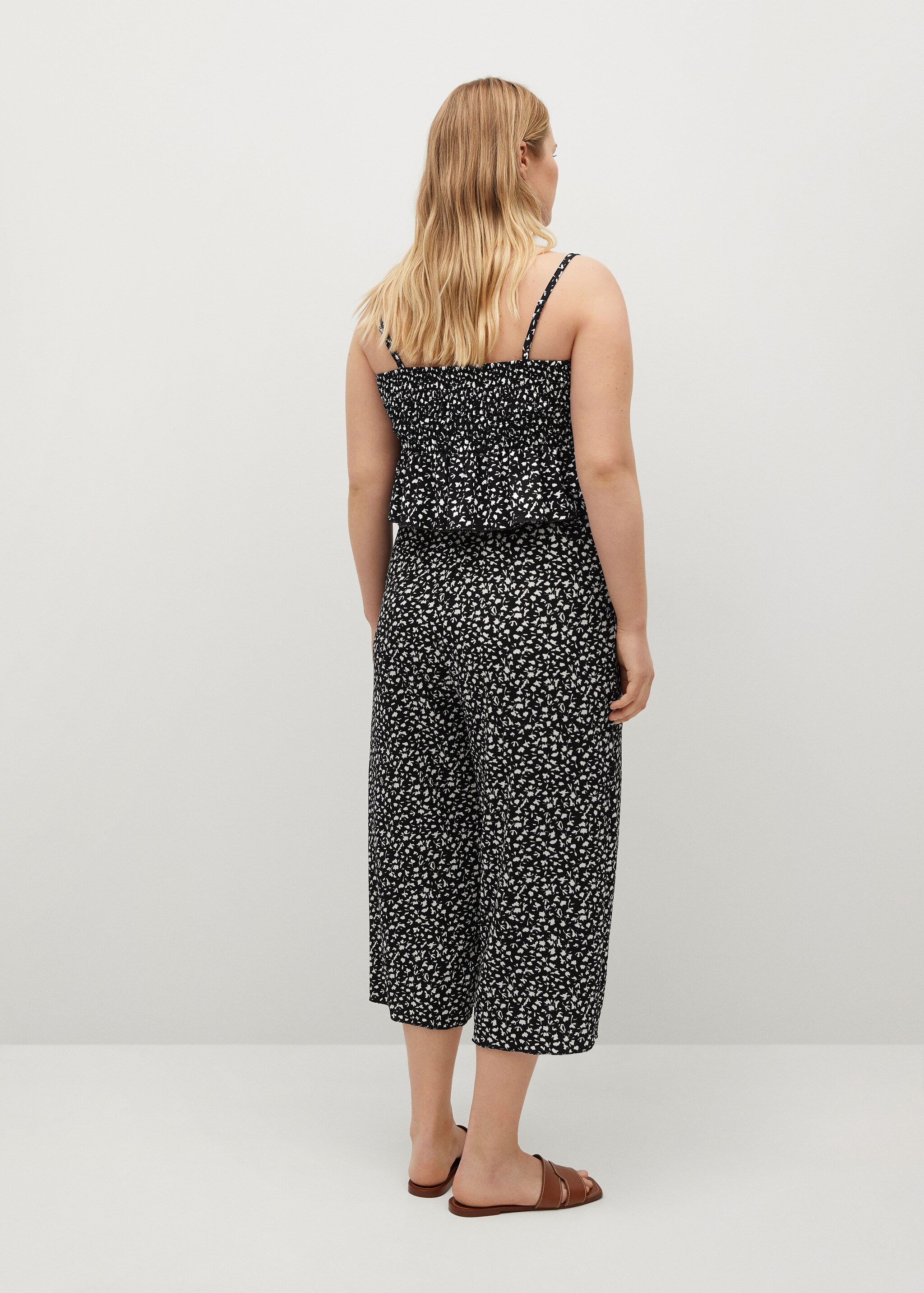 Printed culotte trousers - Reverse of the article