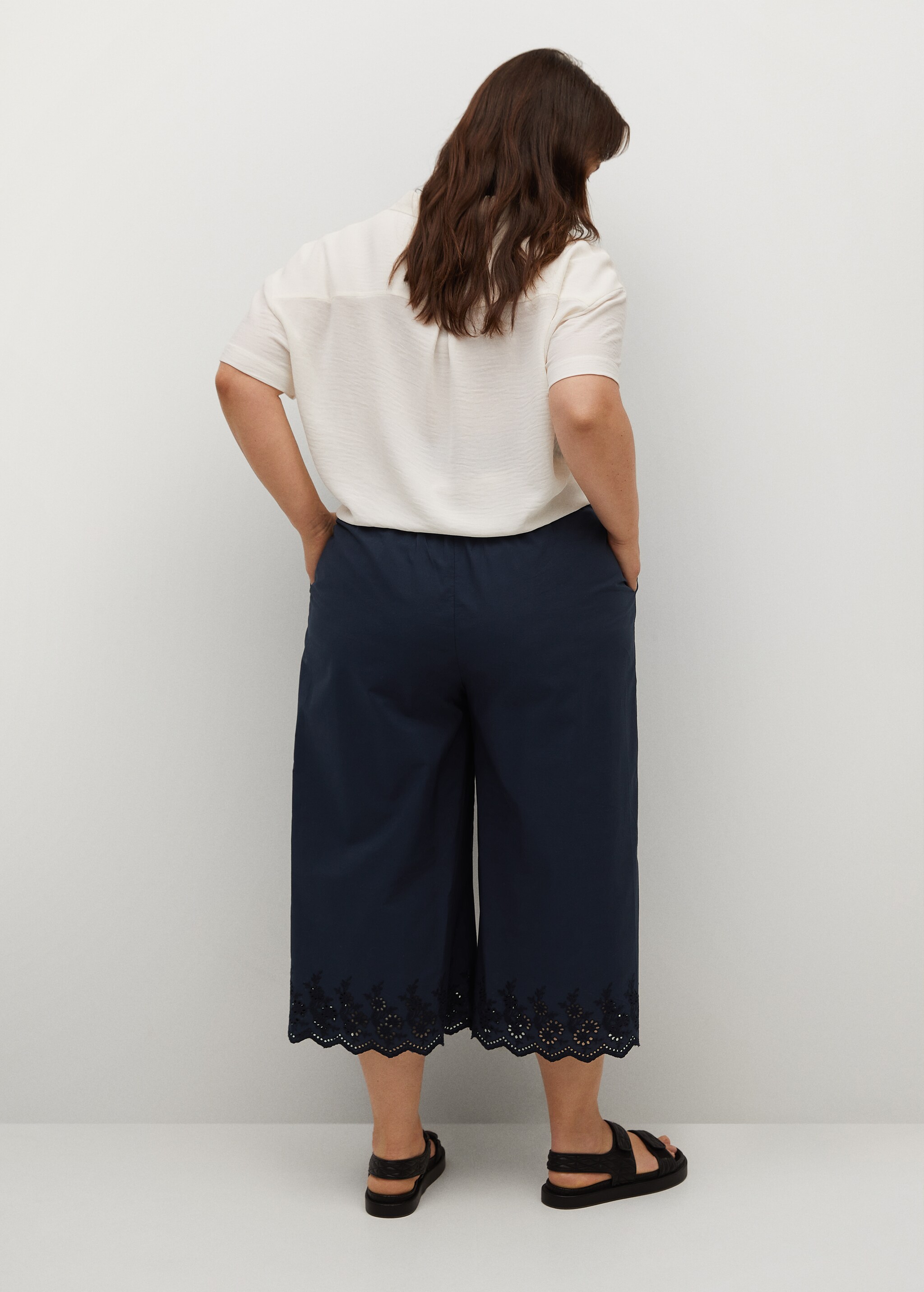 Embroidered cotton trousers - Reverse of the article