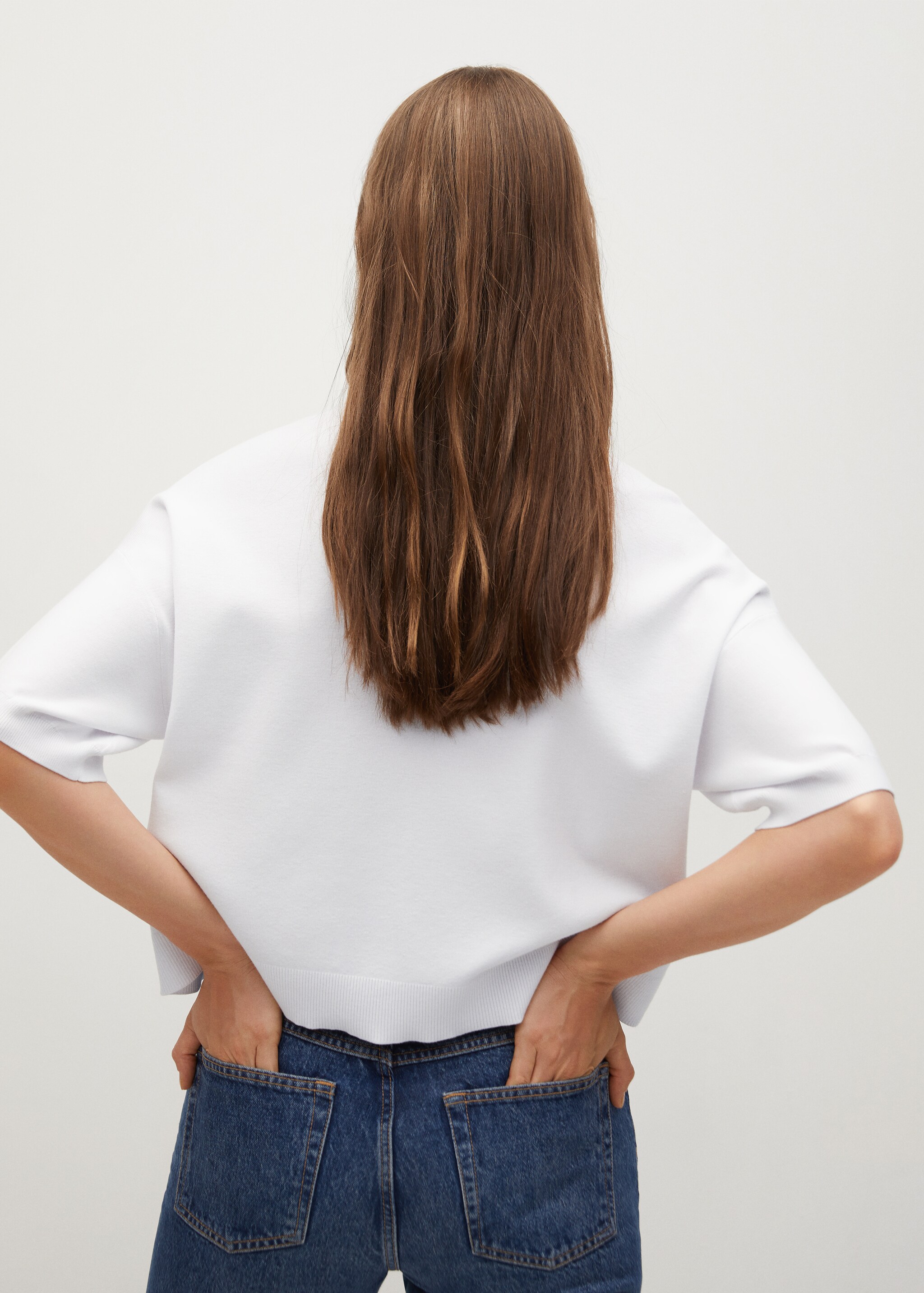 Crop oversized polo shirt - Reverse of the article