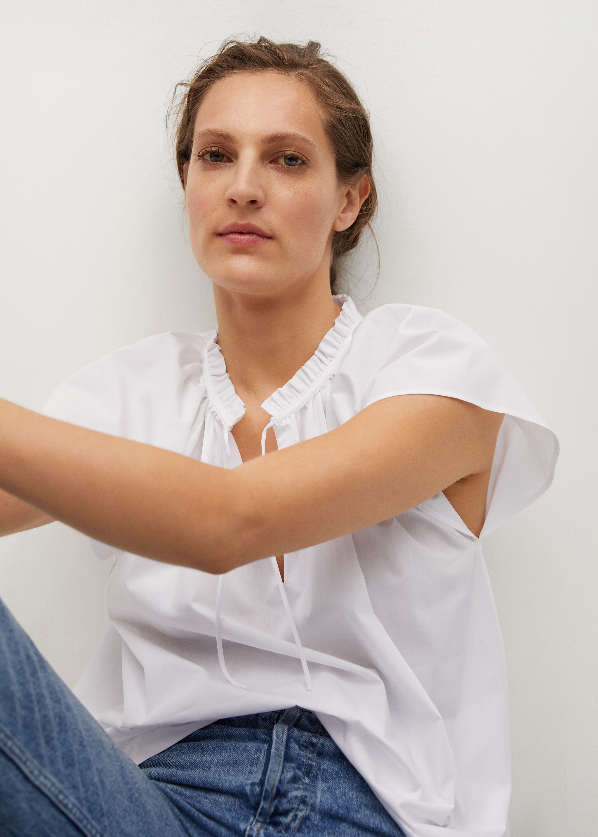 Blusa cuello fruncido - Detalle del artículo 1
