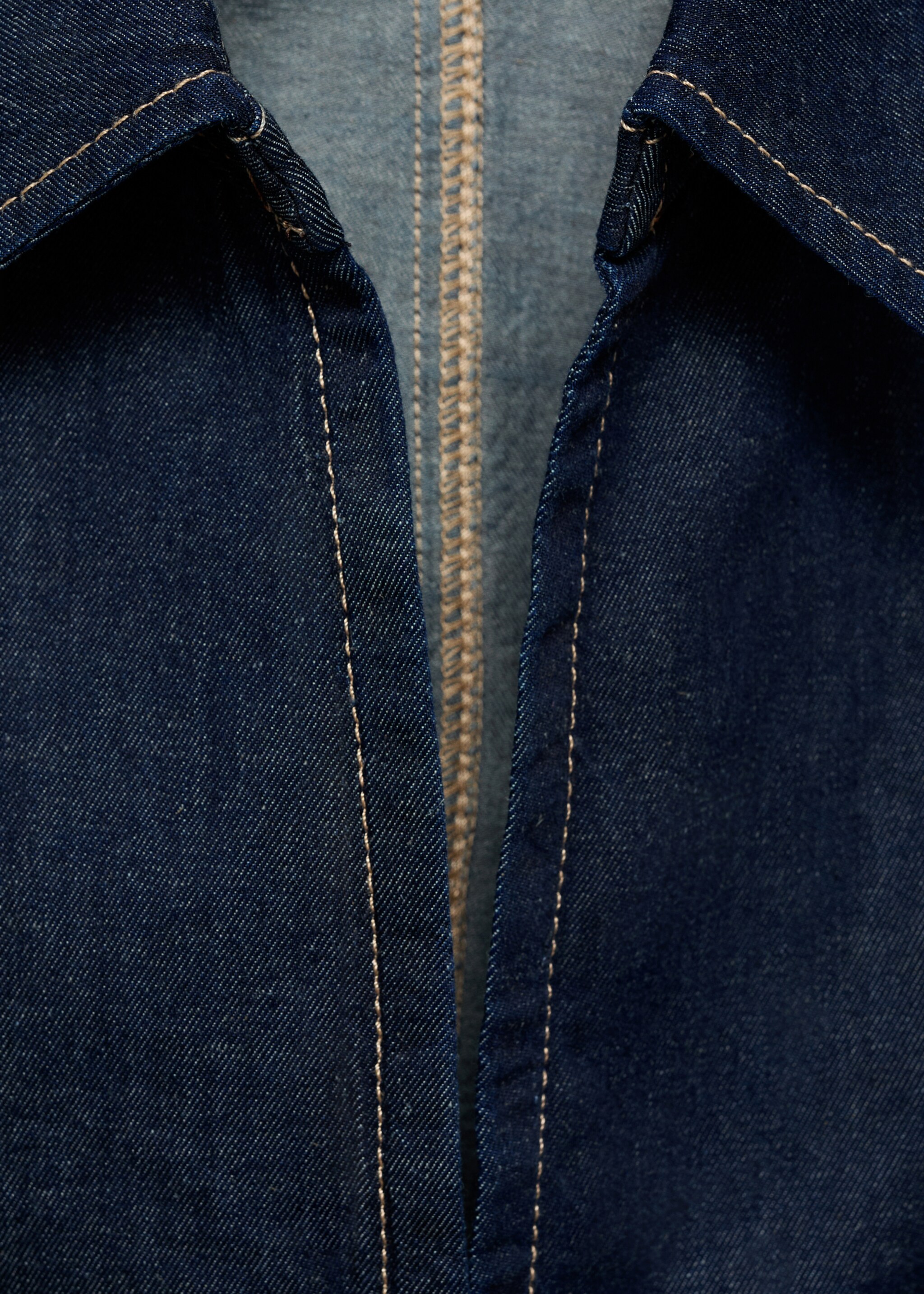 Figurnära denimtopp - Detaljer om artikeln 8, Blå. Ref: 87097175-00.