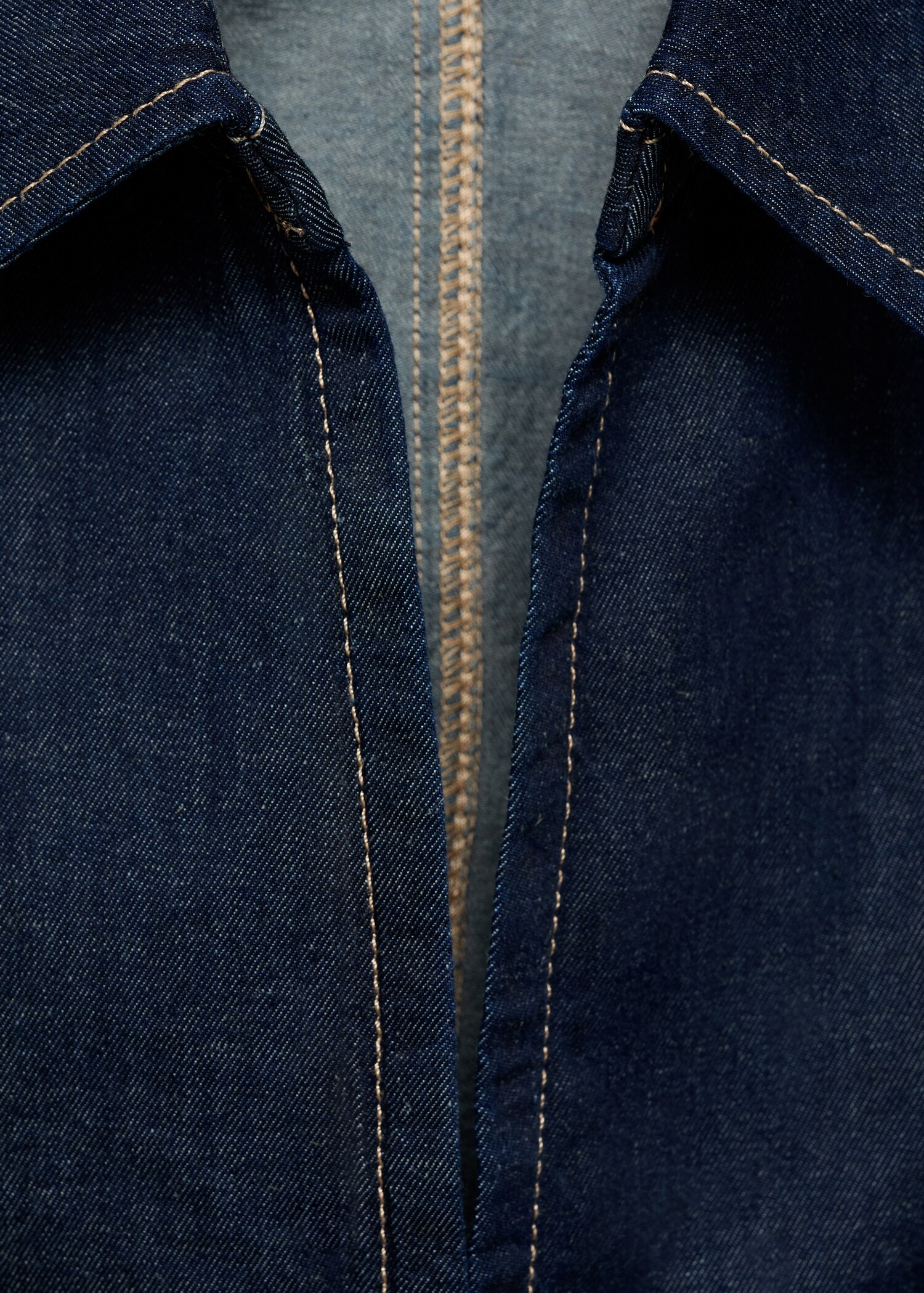 Figurnära denimtopp - Detaljer om artikeln 8