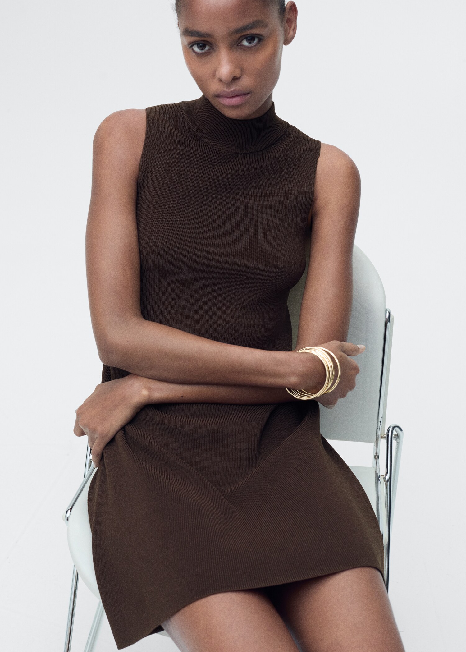 Perkins-neck knitted dress - Medium plane