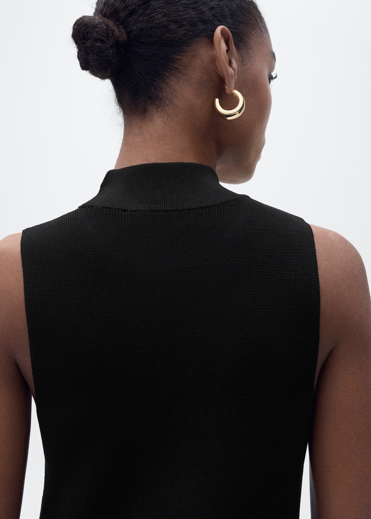 Perkins-neck knitted dress - Details of the article 1