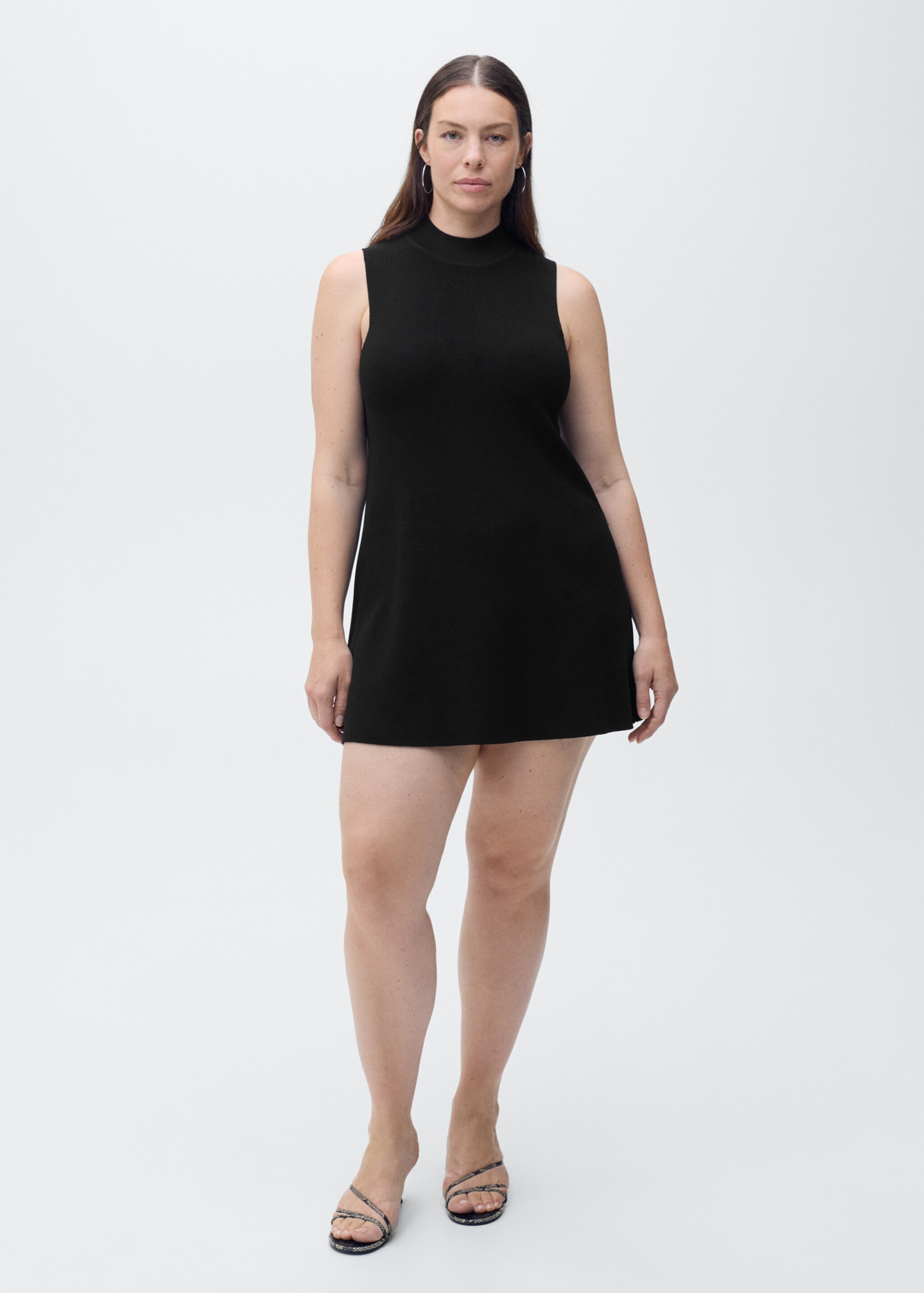 Perkins-neck knitted dress - Details of the article 3, Black. Ref: 87097184-00.