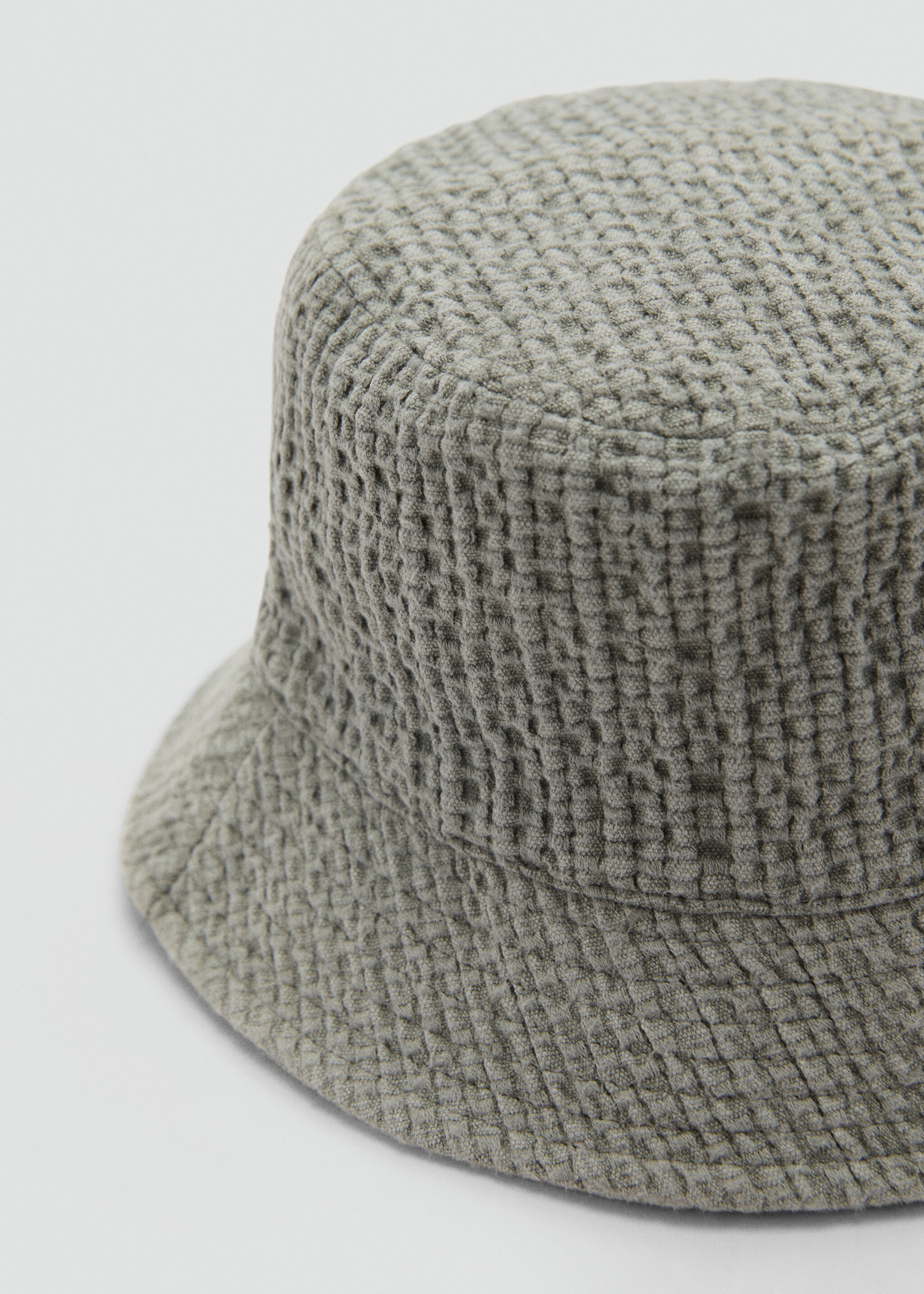 Textured cotton bucket hat - Medium plane, Green. Ref: 87097687-00.