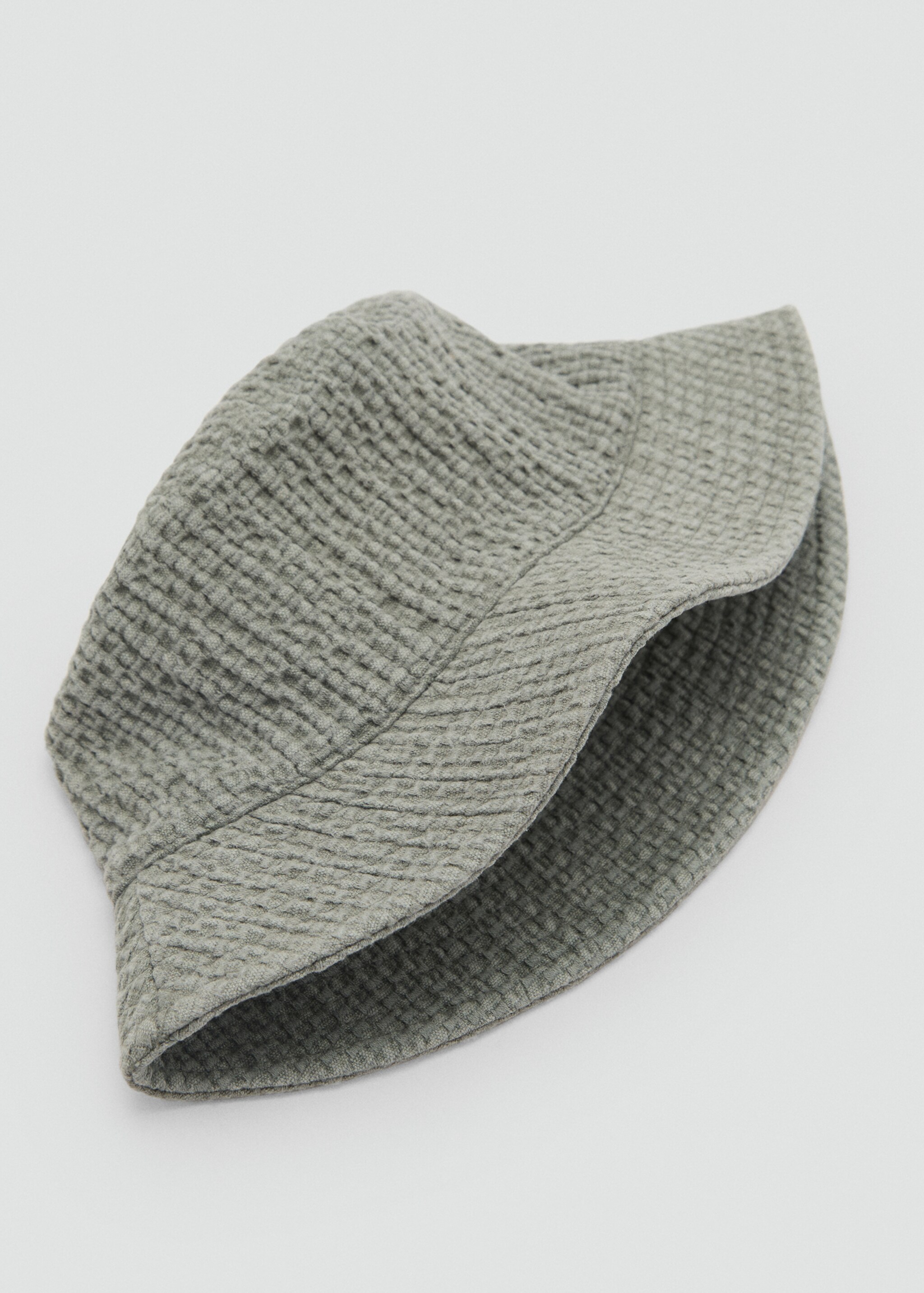 Textured cotton bucket hat - Details of the article 1, Green. Ref: 87097687-00.