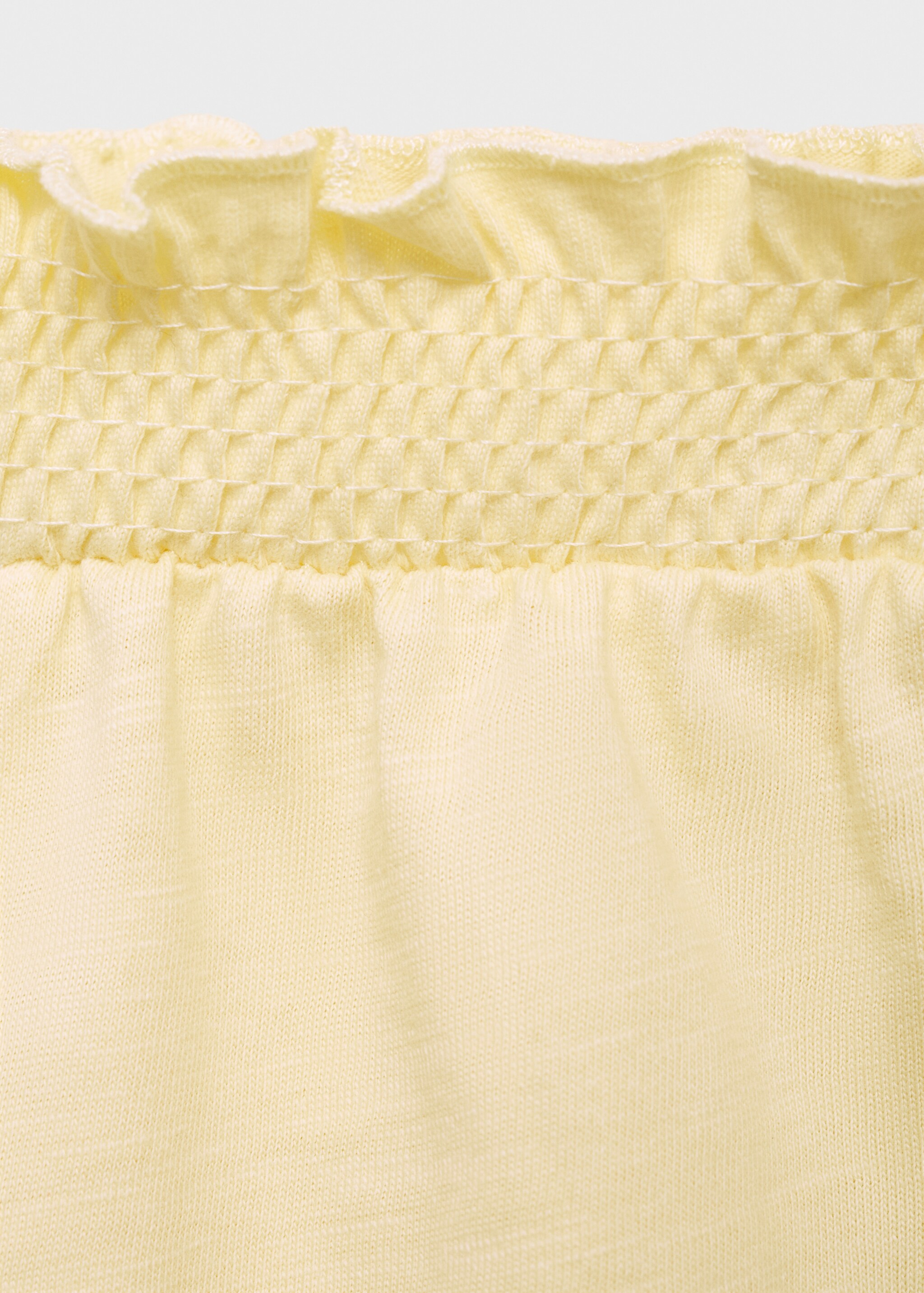 Ruffled shorts - Details of the article 8, Pastel Yellow. Ref: 87097890-00.