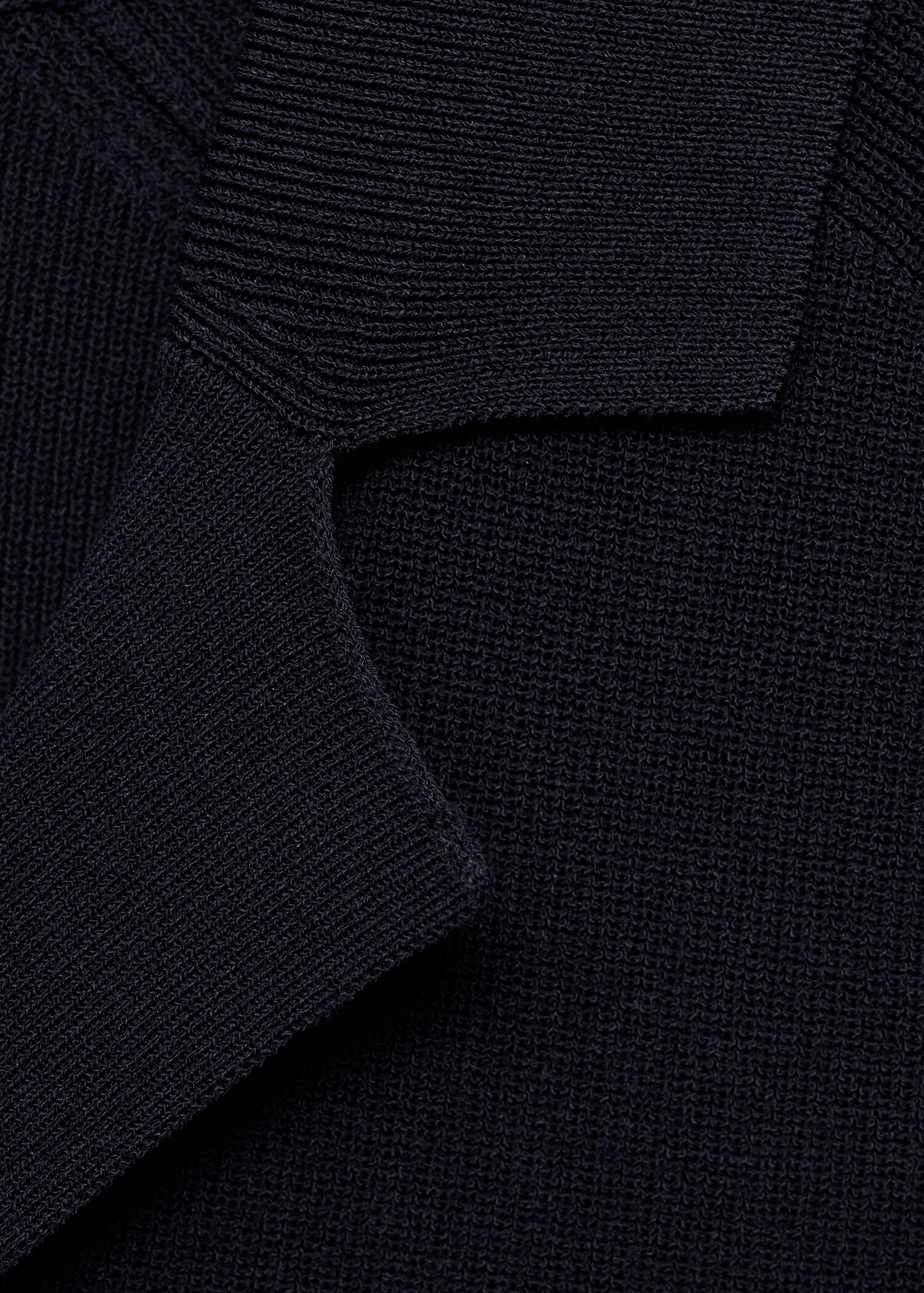 Fine knit shirt - Details of the article 8