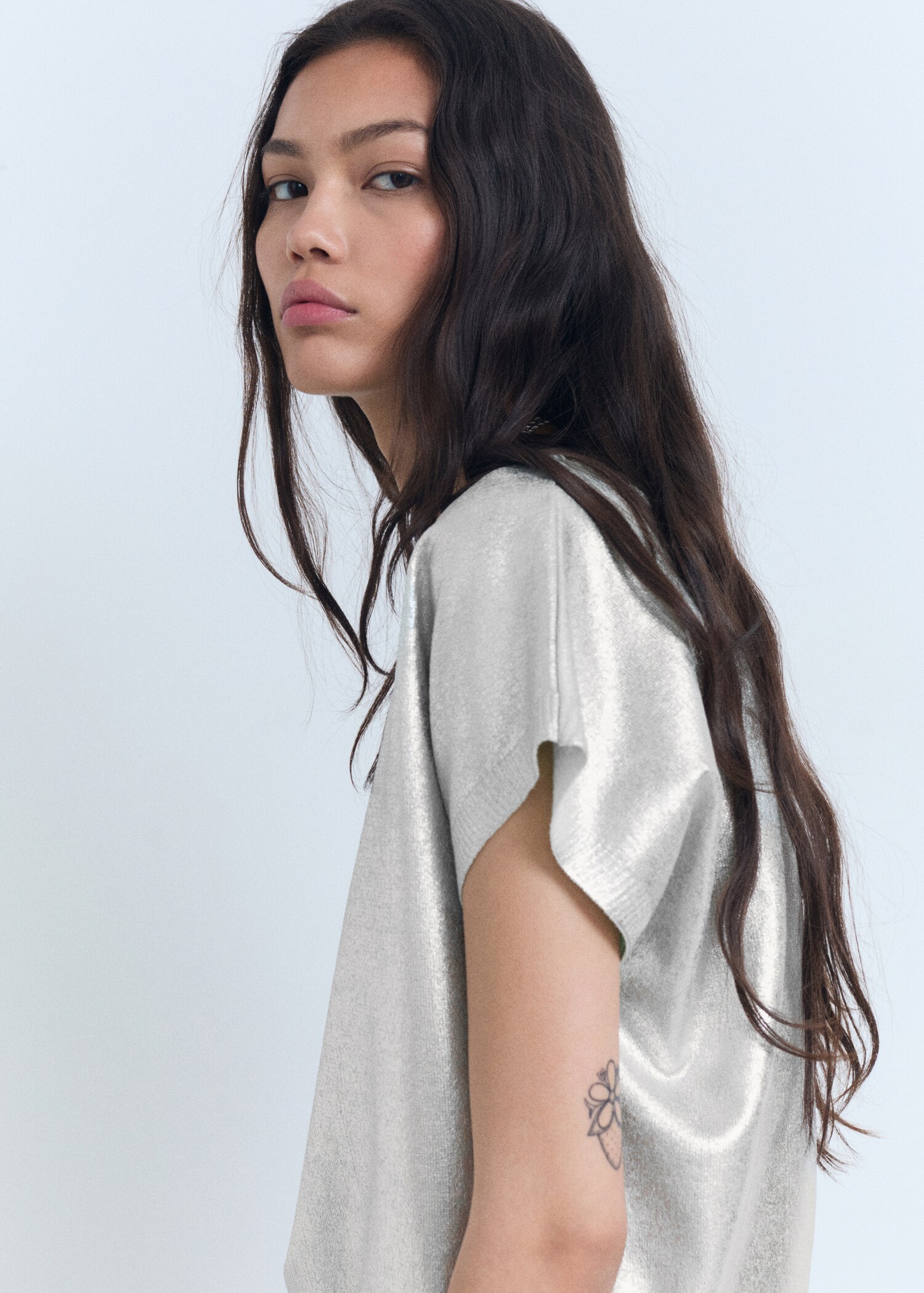 Short-sleeved foil knitted sweater - Details of the article 2