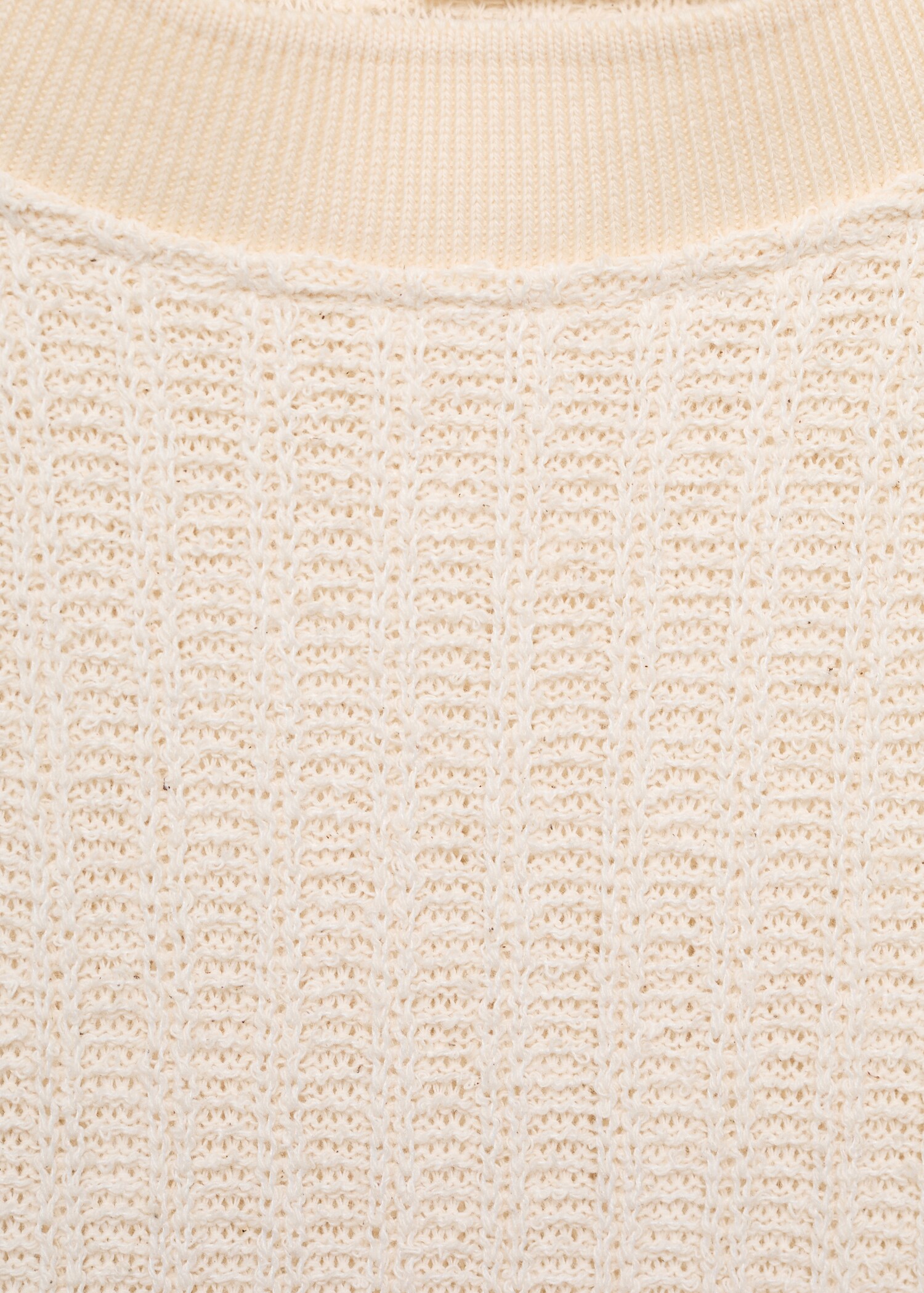Ribbed  knit t-shirt - Details of the article 8